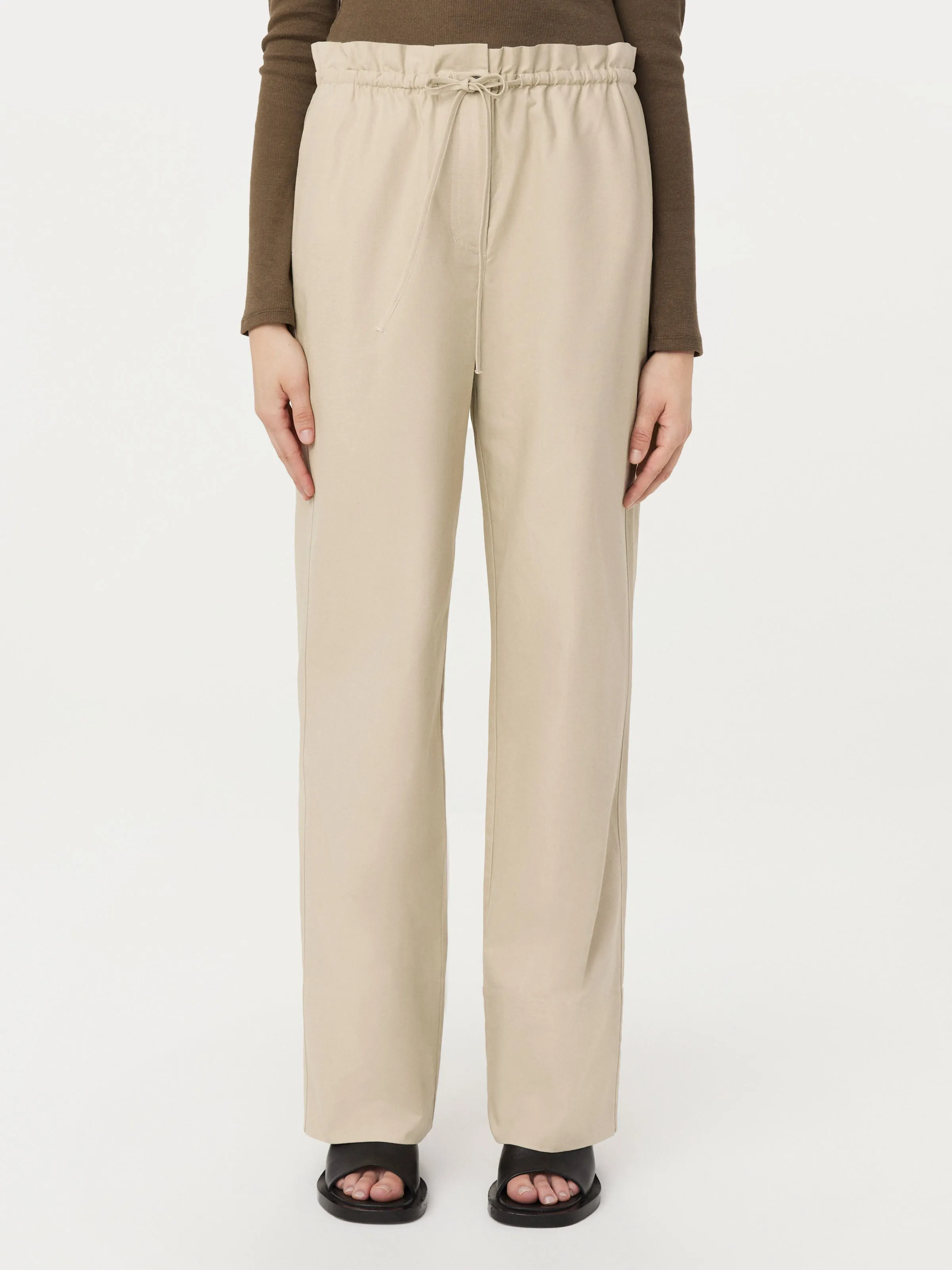 The Annie Paper Bag Loose Pant in Light Beige sold by Frank & Oak product image thumbnail 3