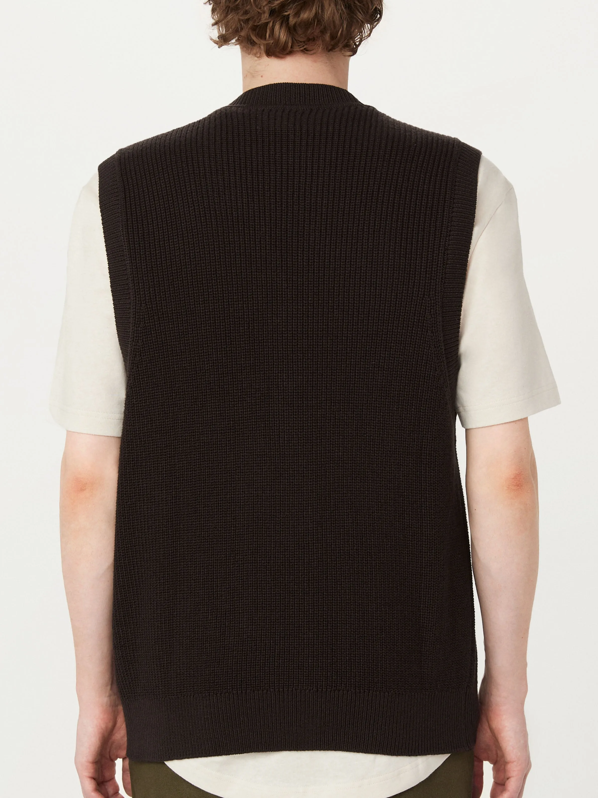 The Ribbed Sweater Vest in Dark Chocolate sold by Frank & Oak product image thumbnail 5