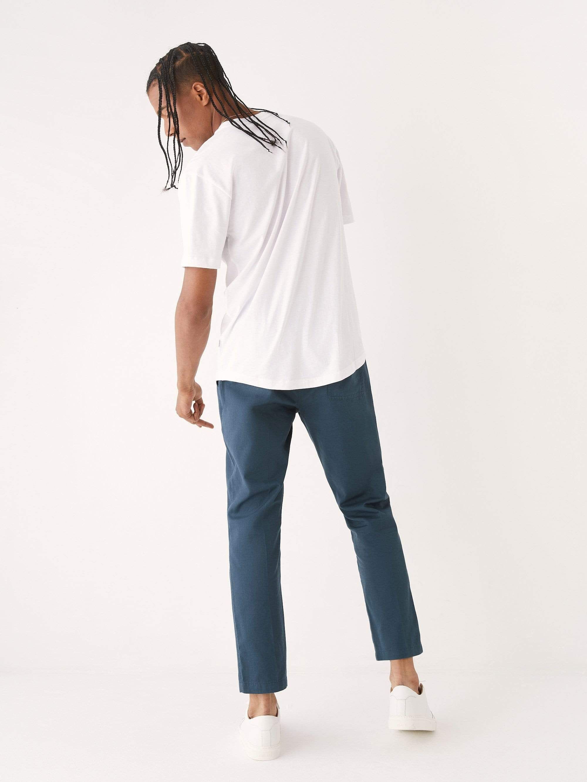The Relaxed Arc Hem T-Shirt in Bright White sold by Frank & Oak product image thumbnail 5
