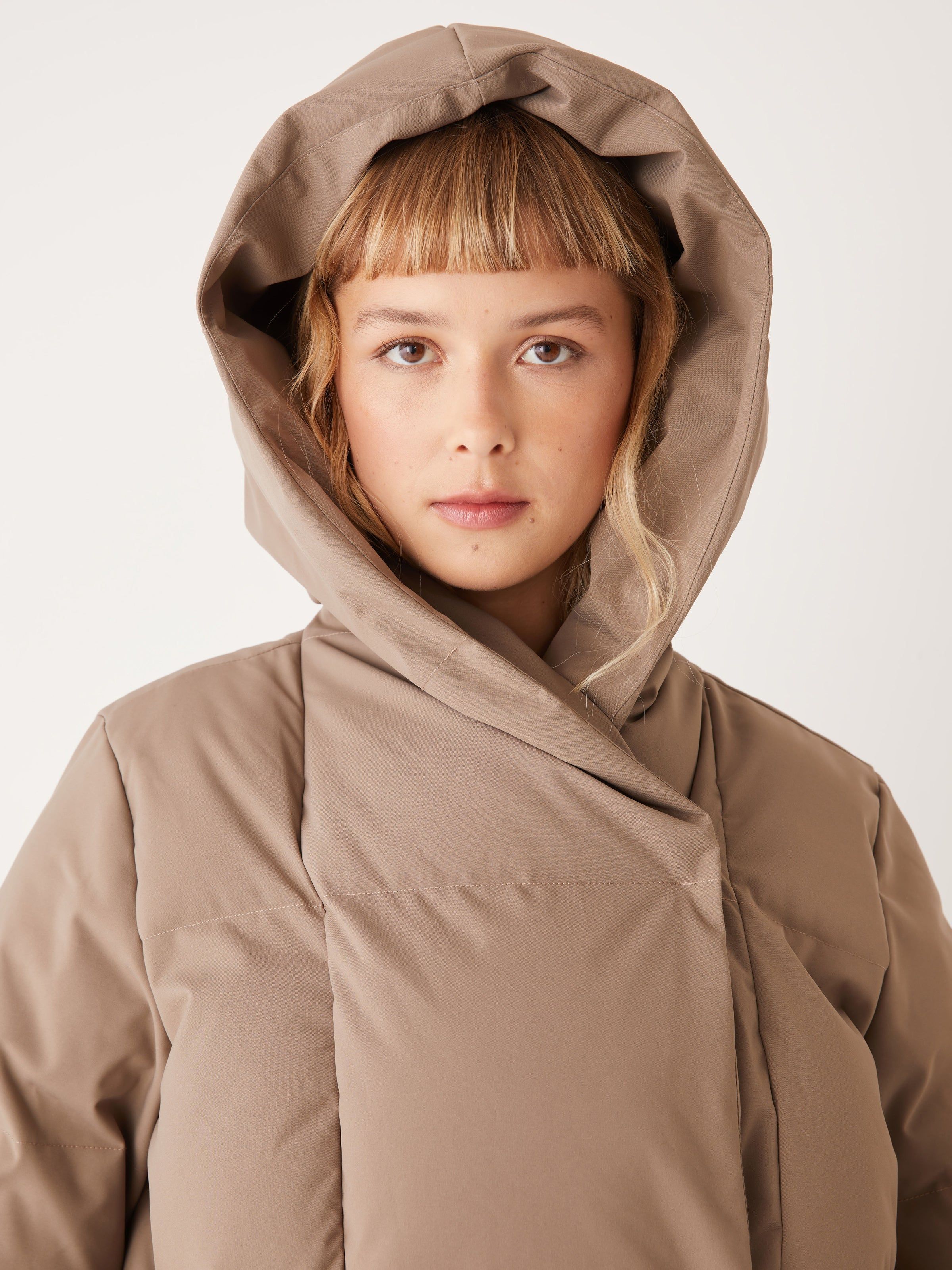 The Hygge Puffer Coat in Walnut sold by Frank & Oak product image thumbnail 4