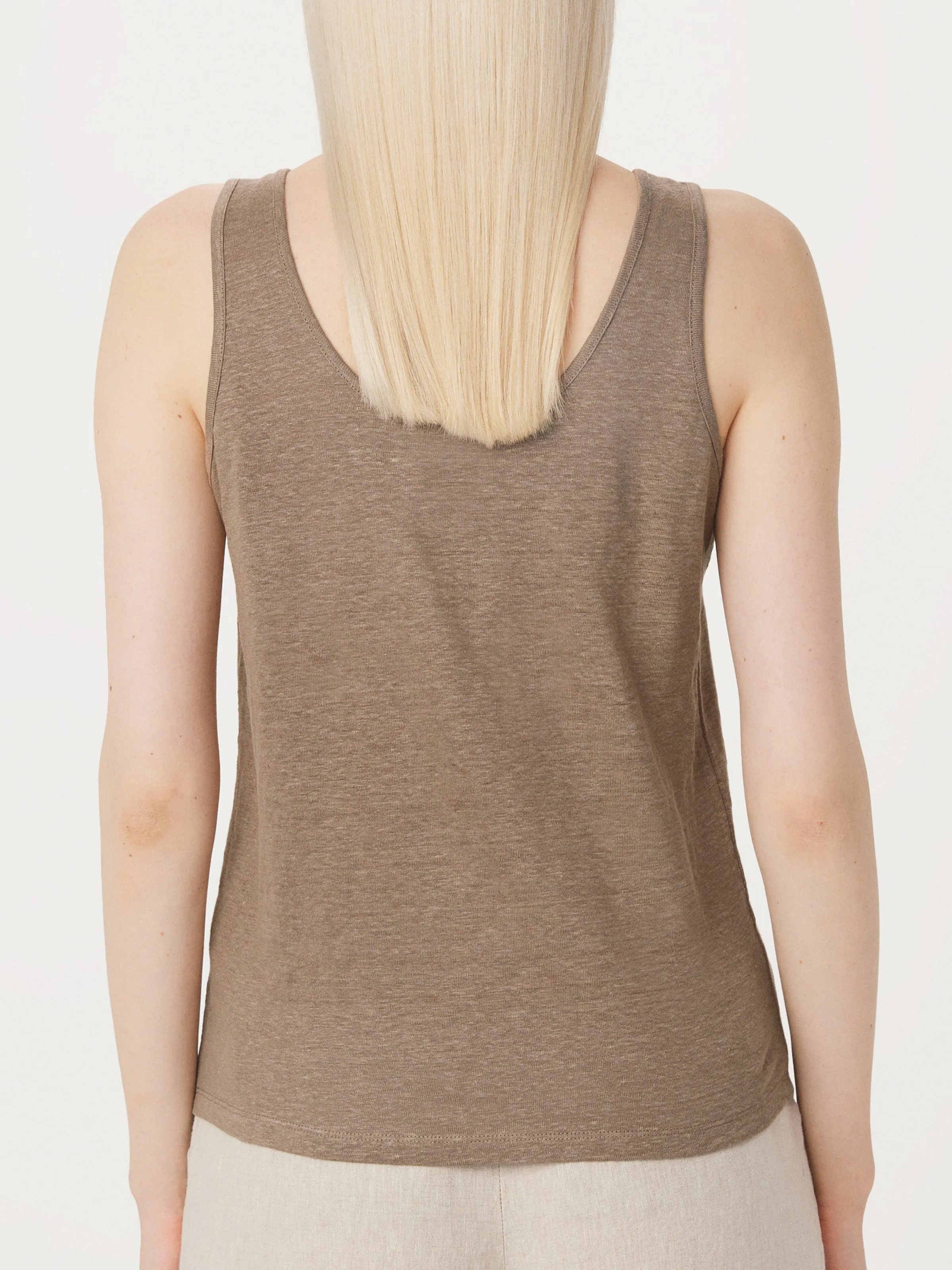 The Linen Tank in Taupe sold by Frank & Oak product image thumbnail 4