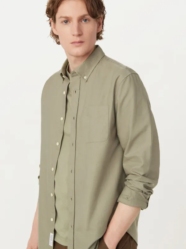 The Jasper Oxford Shirt in Vetiver Green sold by Frank & Oak