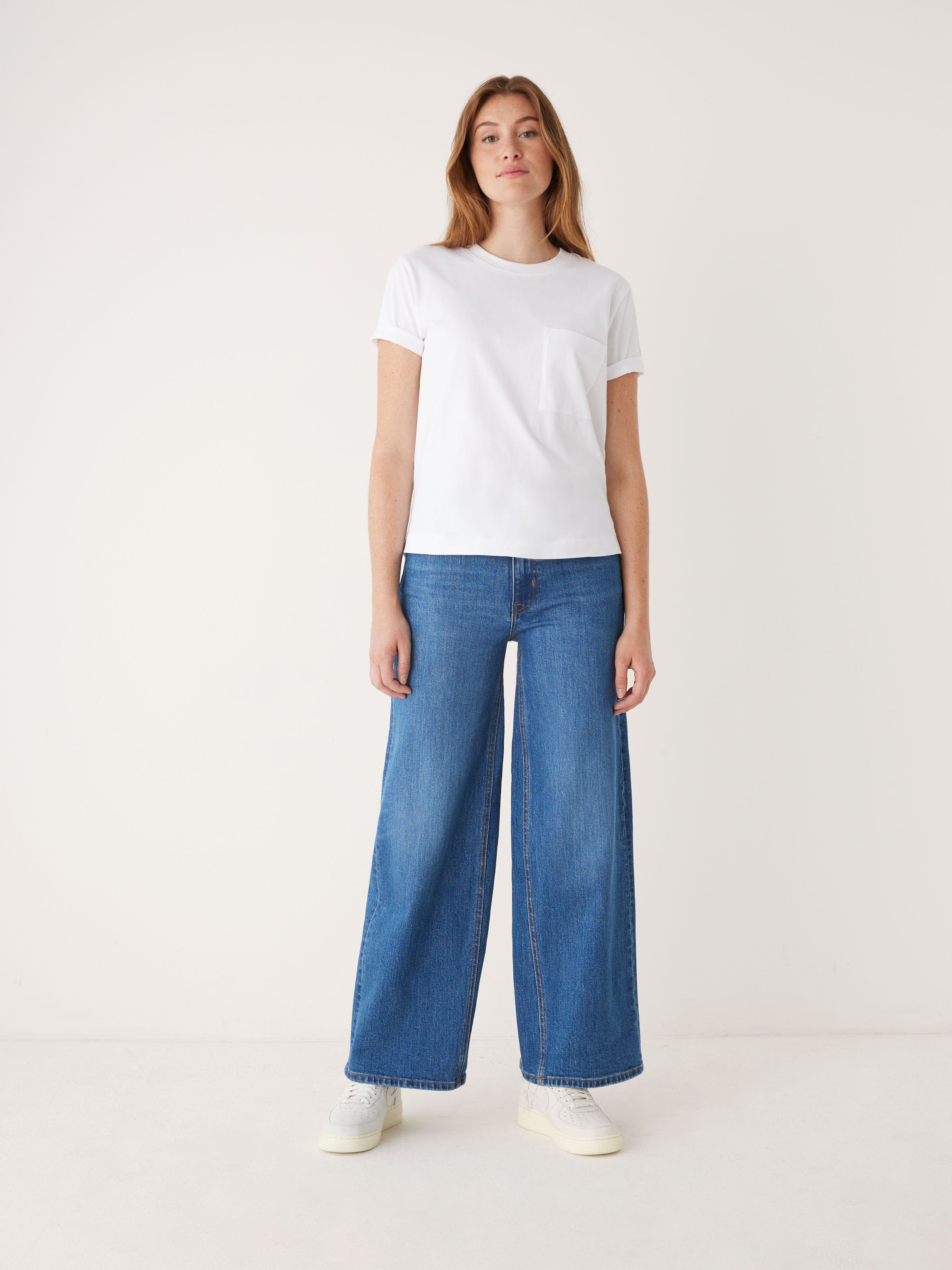 The Nina Wide Leg Fit High Rise Jean in Medium Wash sold by Frank & Oak product image thumbnail 4