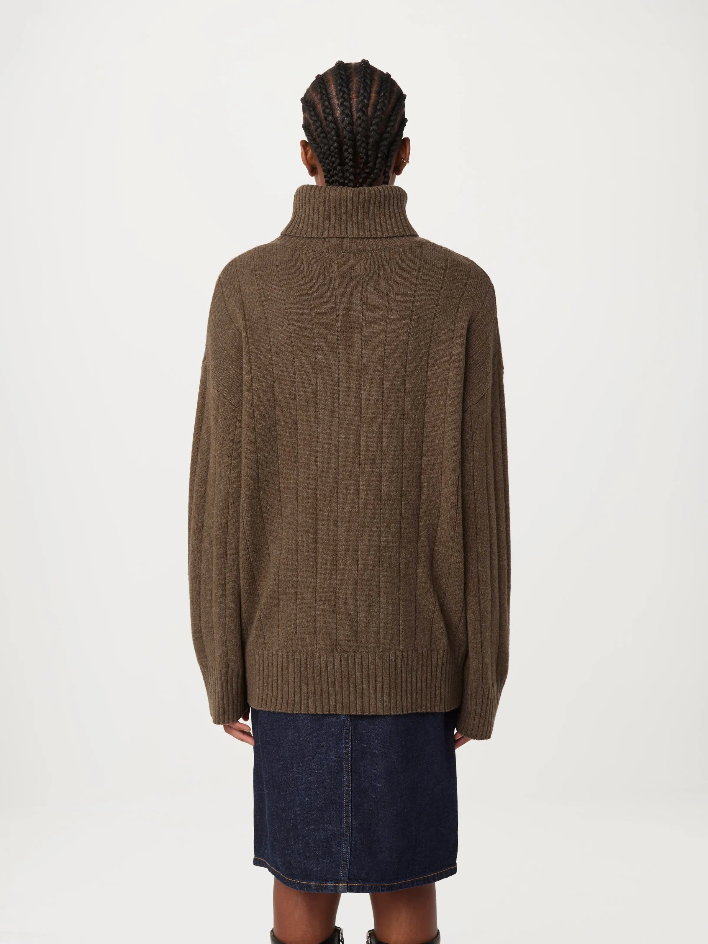 The Lambswool Turtleneck Sweater in Chocolate Brown sold by Frank & Oak product image thumbnail 3