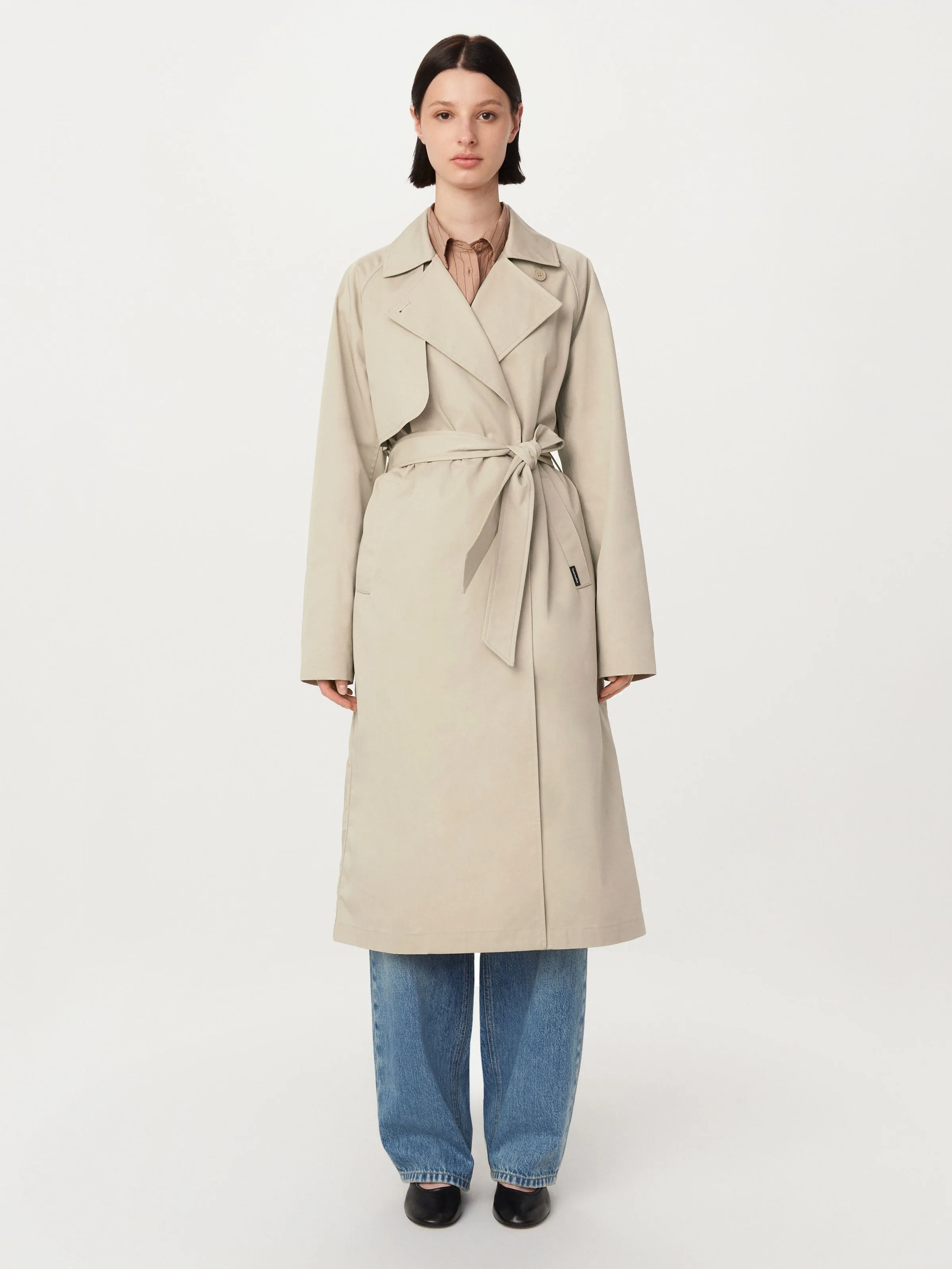 The Long Trench Coat in Light Beige sold by Frank & Oak product image thumbnail 5