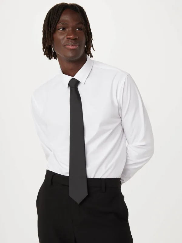 The Classic Tie in Black made by Frank & Oak