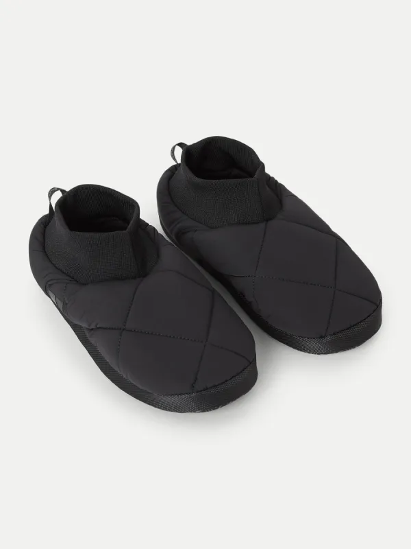 The Skyline Slippers in Black sold by Frank & Oak