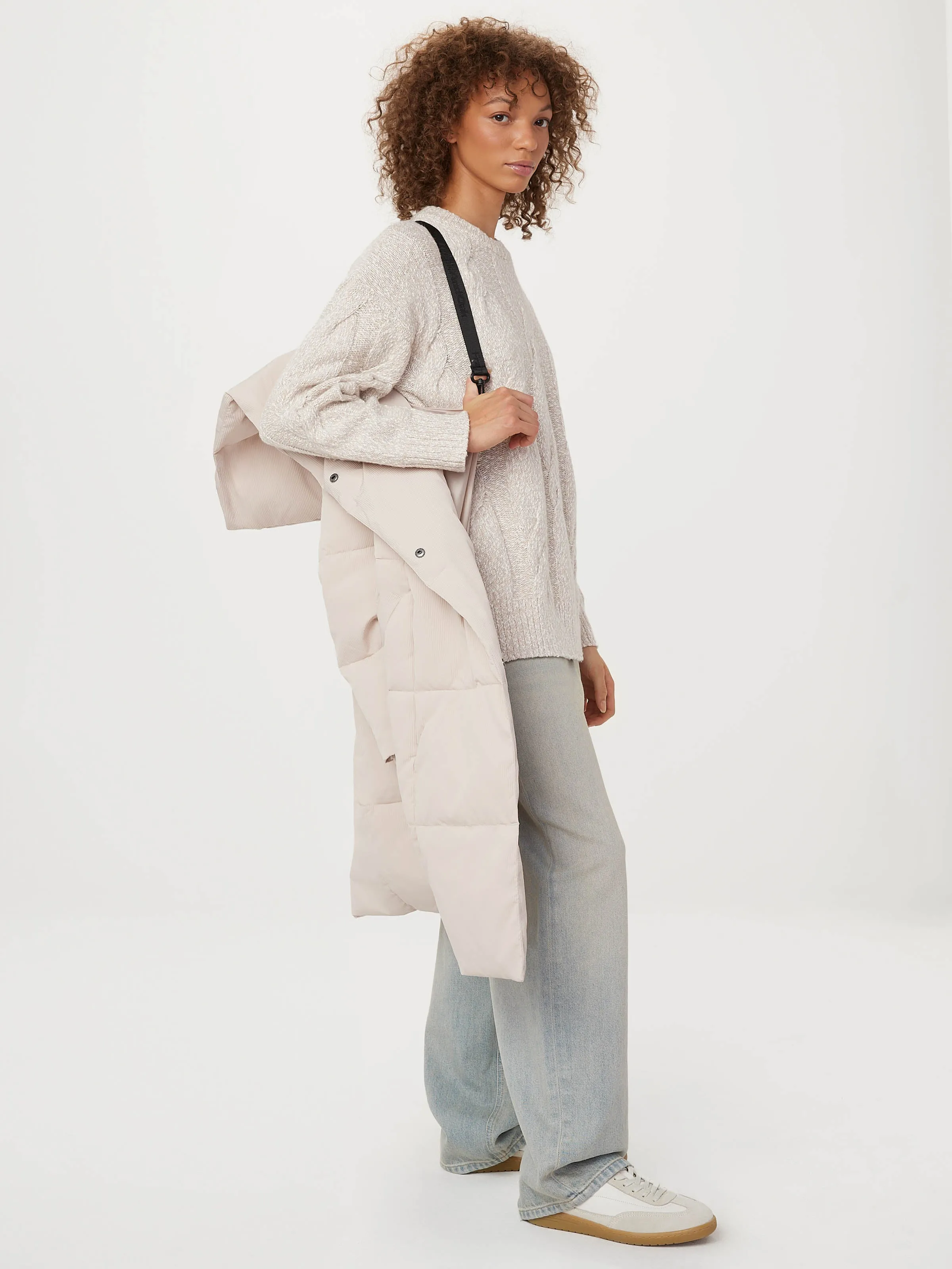 The Ribbed Hygge Puffer Coat in Grey Morn sold by Frank & Oak product image thumbnail 4