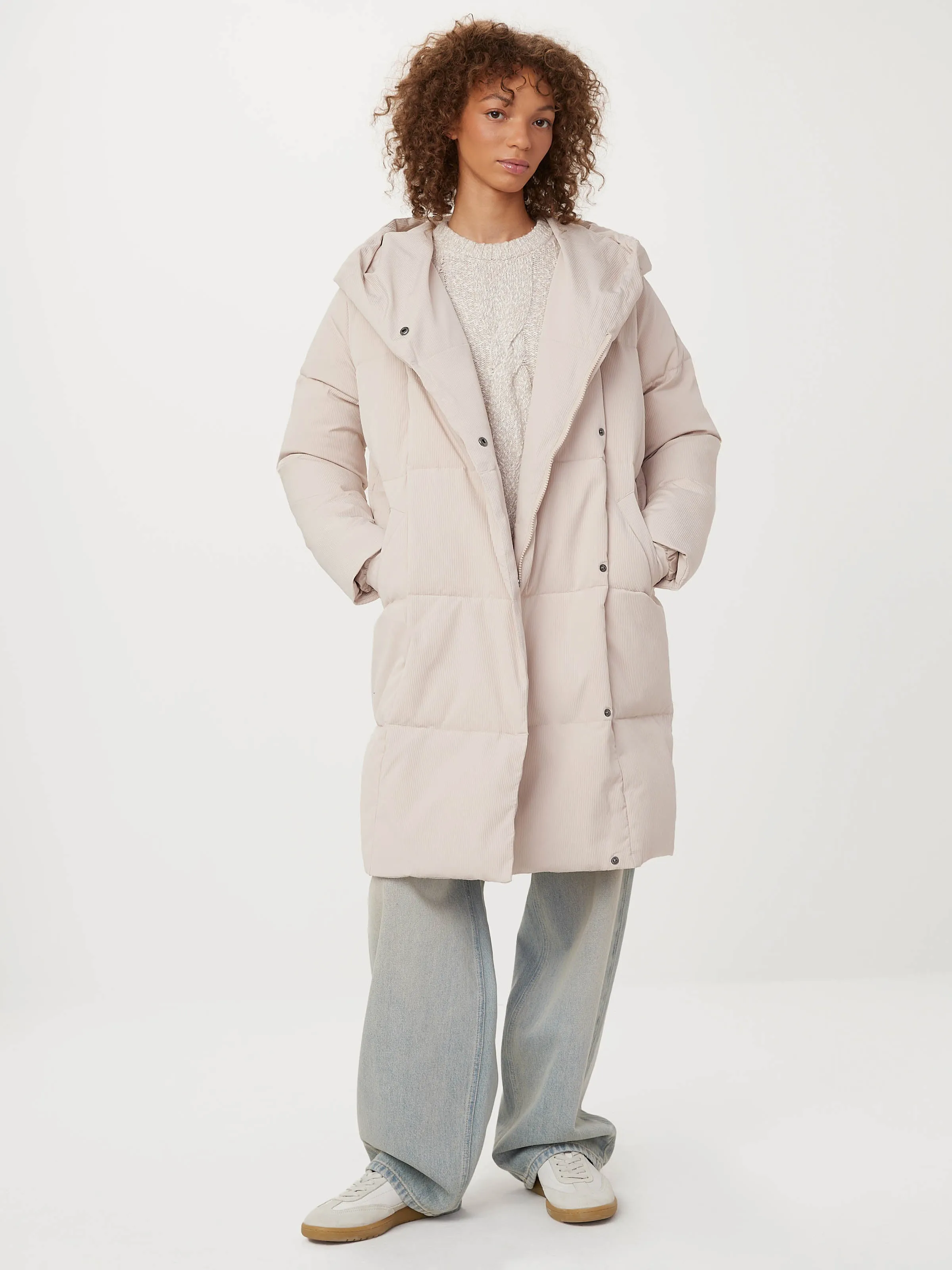 The Ribbed Hygge Puffer Coat in Grey Morn sold by Frank & Oak product image thumbnail 3