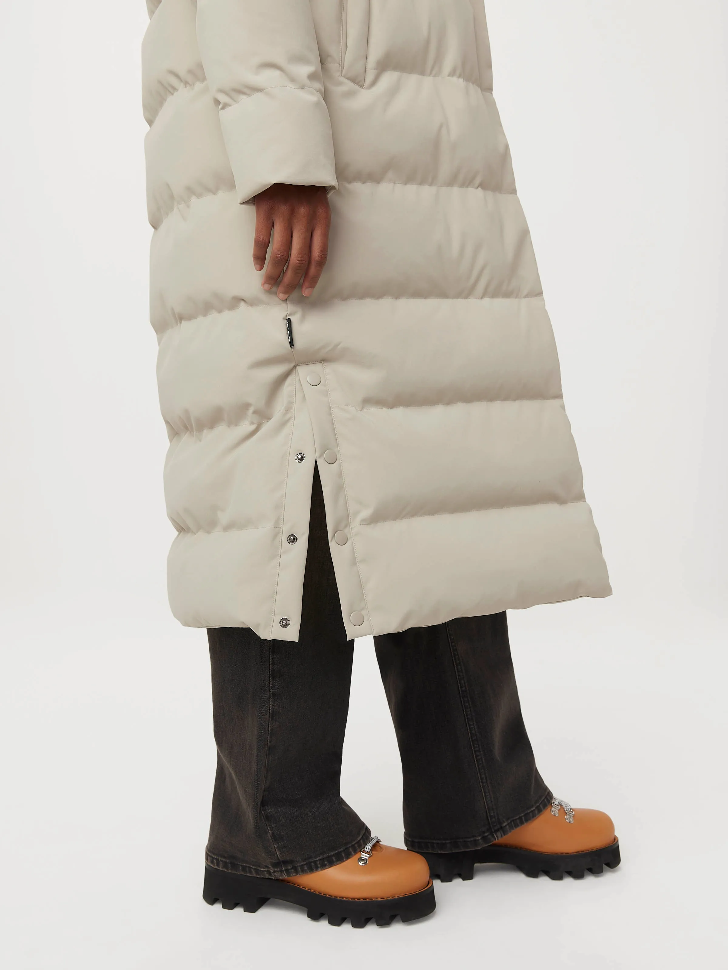 The Highland Long Puffer Coat in Light Greige sold by Frank & Oak product image thumbnail 4