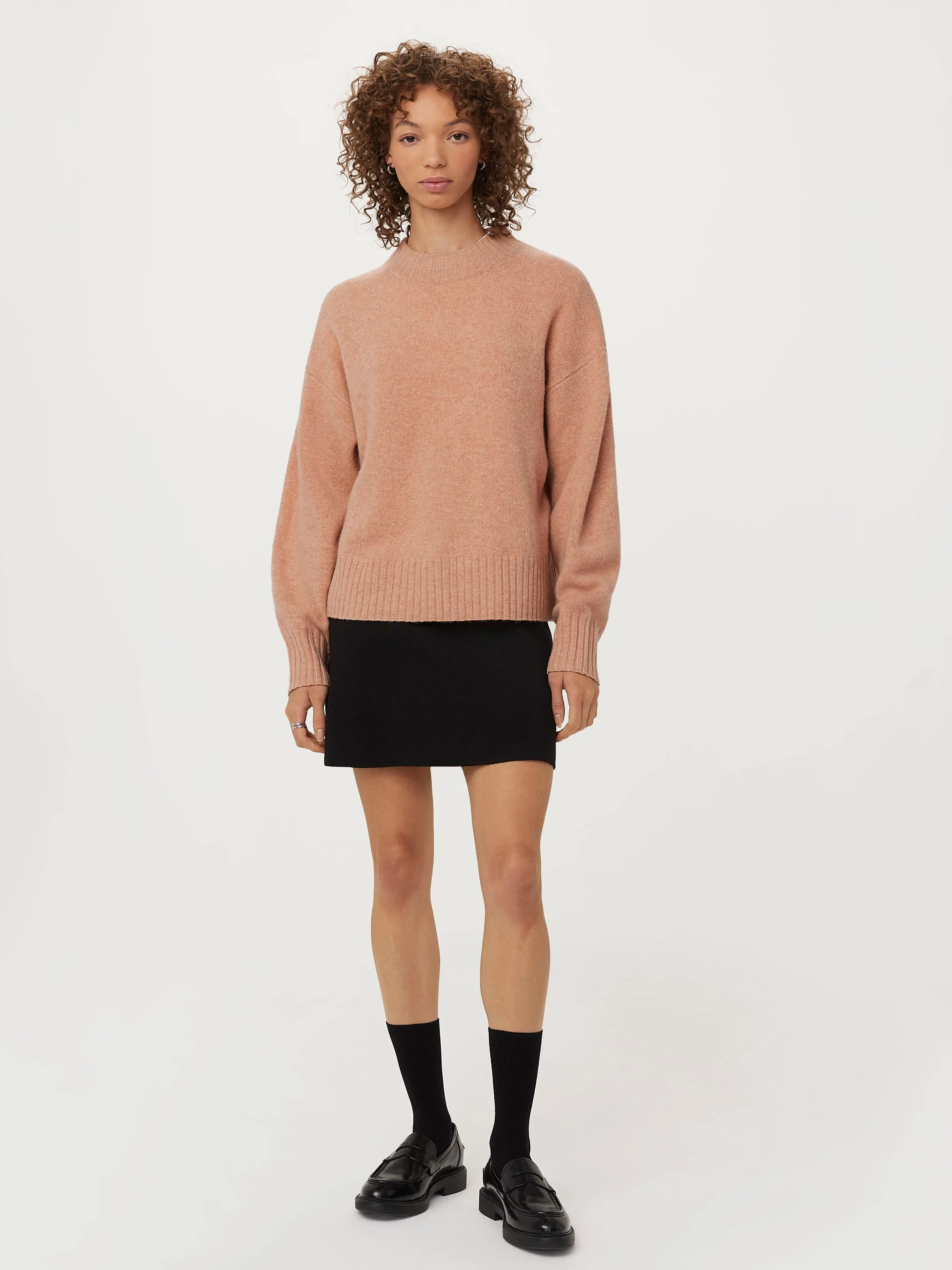The Yak Wool Crewneck in Blush Pink sold by Frank & Oak product image thumbnail 2