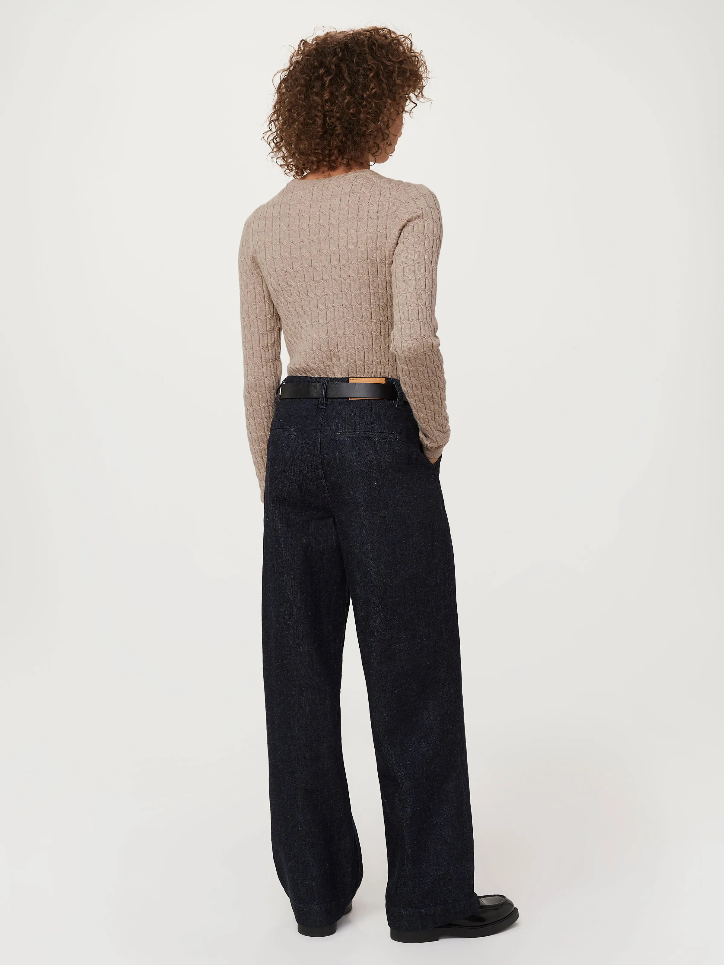 The Joni Wide Leg Jean in Dark Wash sold by Frank & Oak product image thumbnail 4