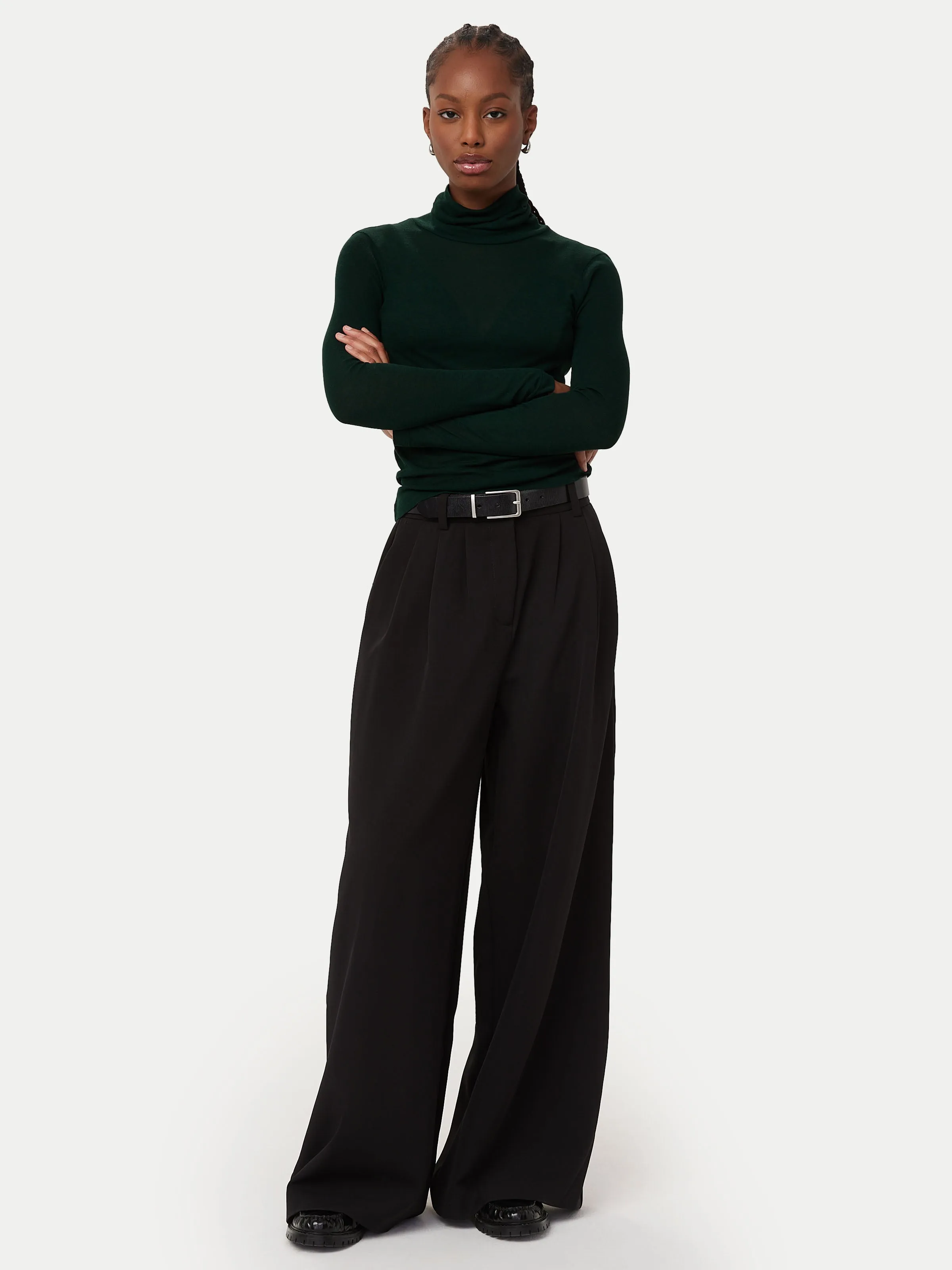 The Slim Fit Turtleneck in Pine Grove sold by Frank & Oak product image thumbnail 2