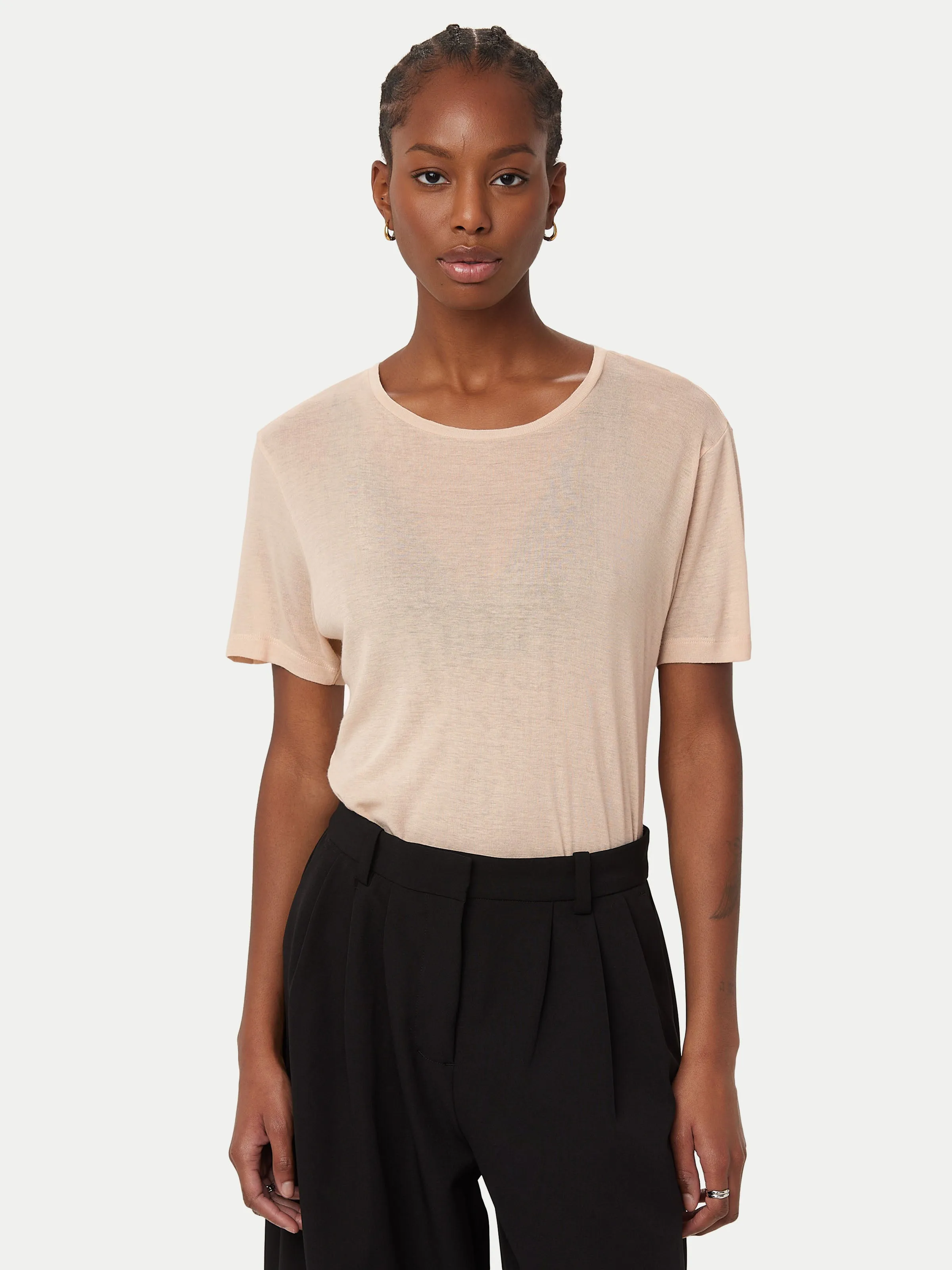 The Fluid T-Shirt in Grey Morn sold by Frank & Oak