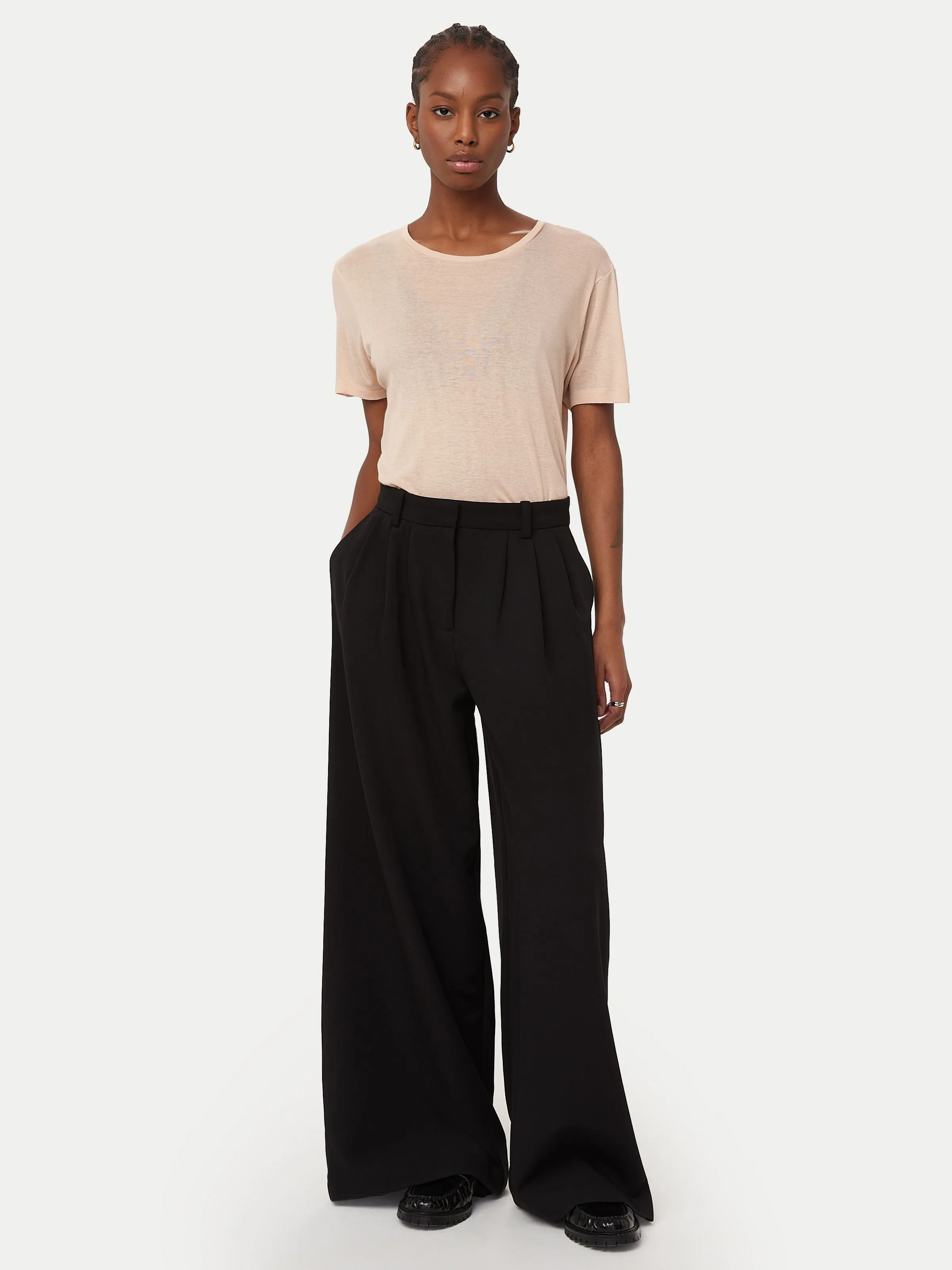 The Fluid T-Shirt in Grey Morn sold by Frank & Oak product image thumbnail 2