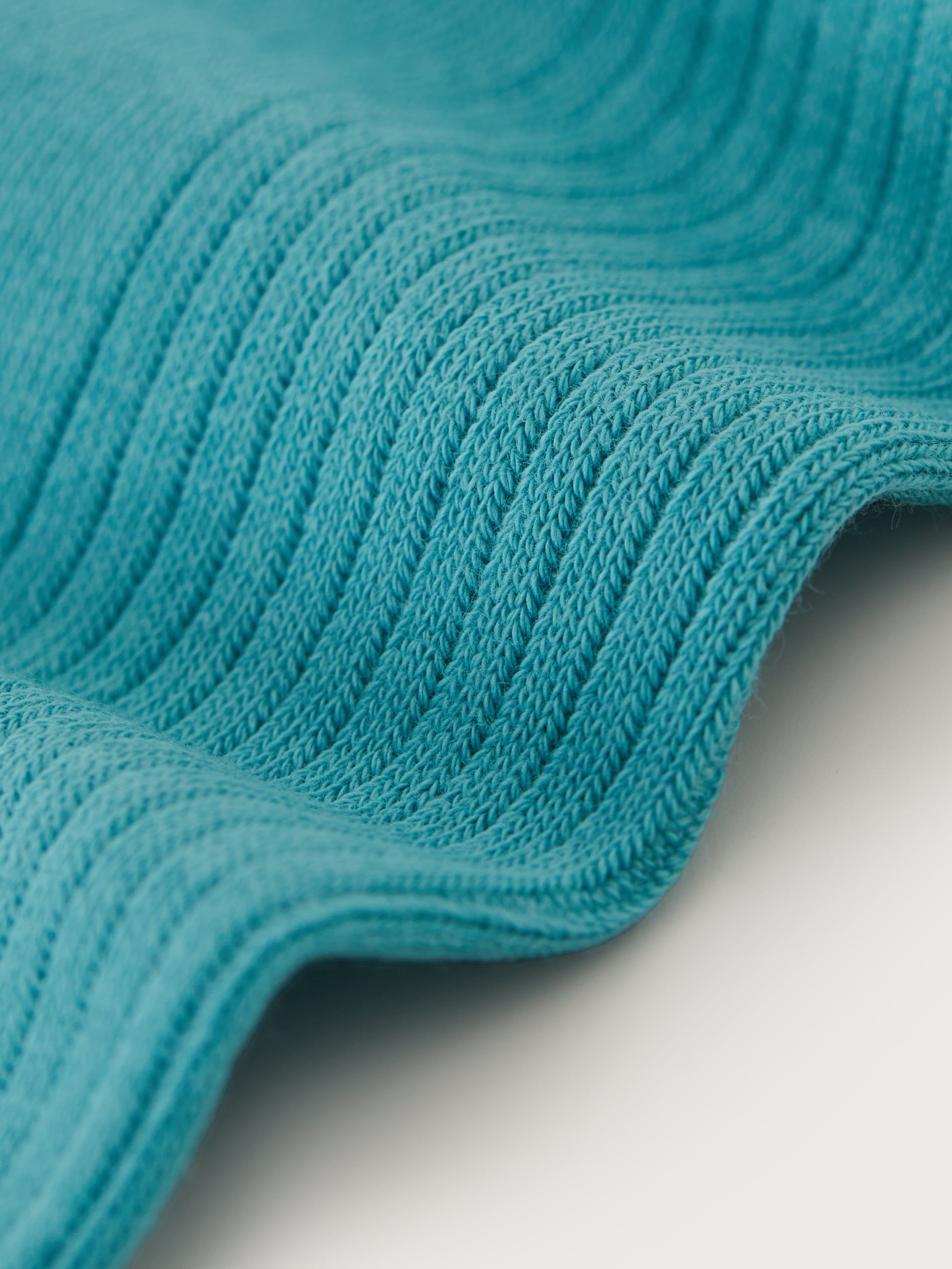 The Organic Cotton Ribbed Socks in Blue sold by Frank & Oak product image thumbnail 2
