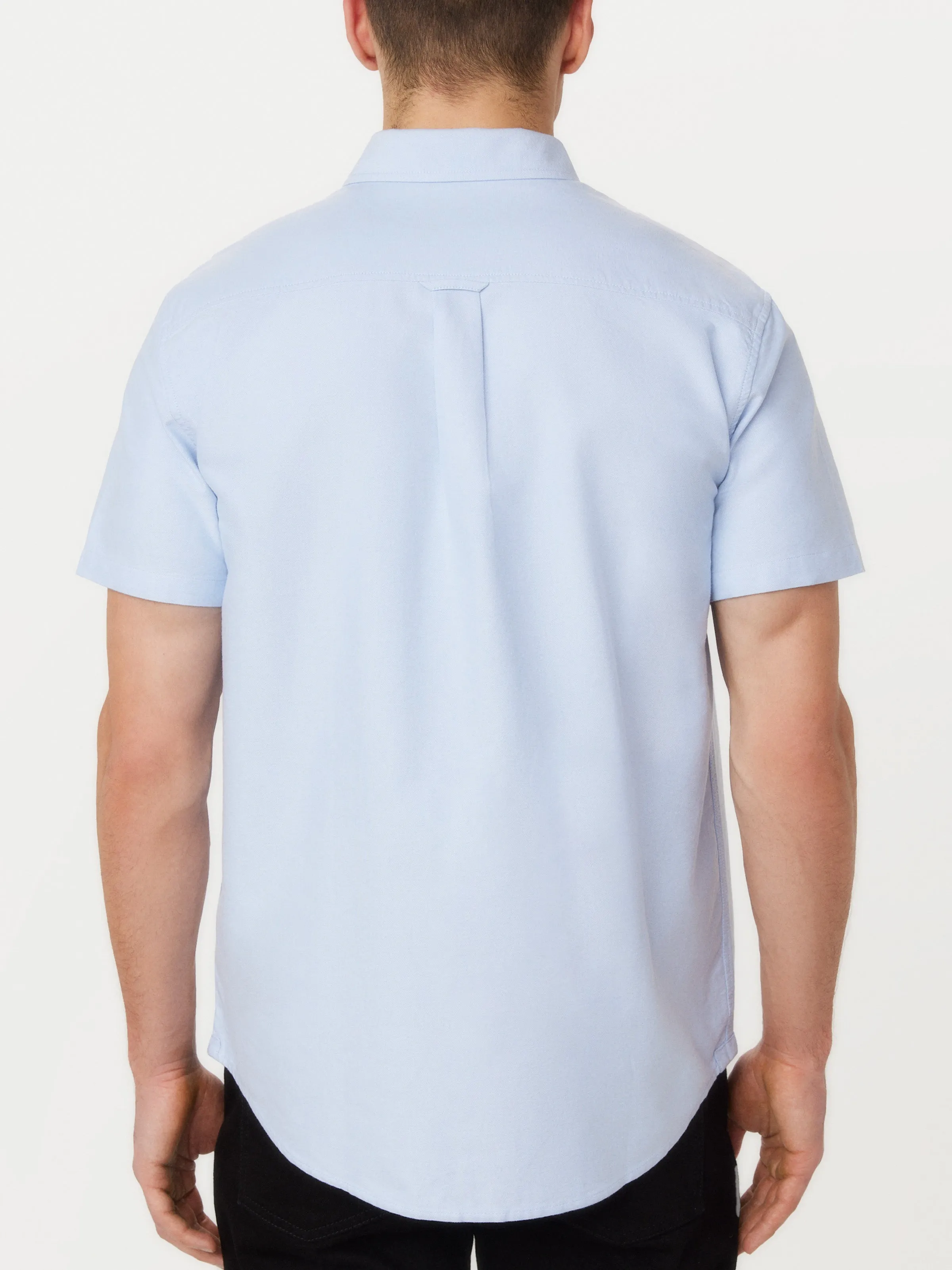The Jasper Short Sleeve Oxford Shirt in Light Blue sold by Frank & Oak product image thumbnail 4