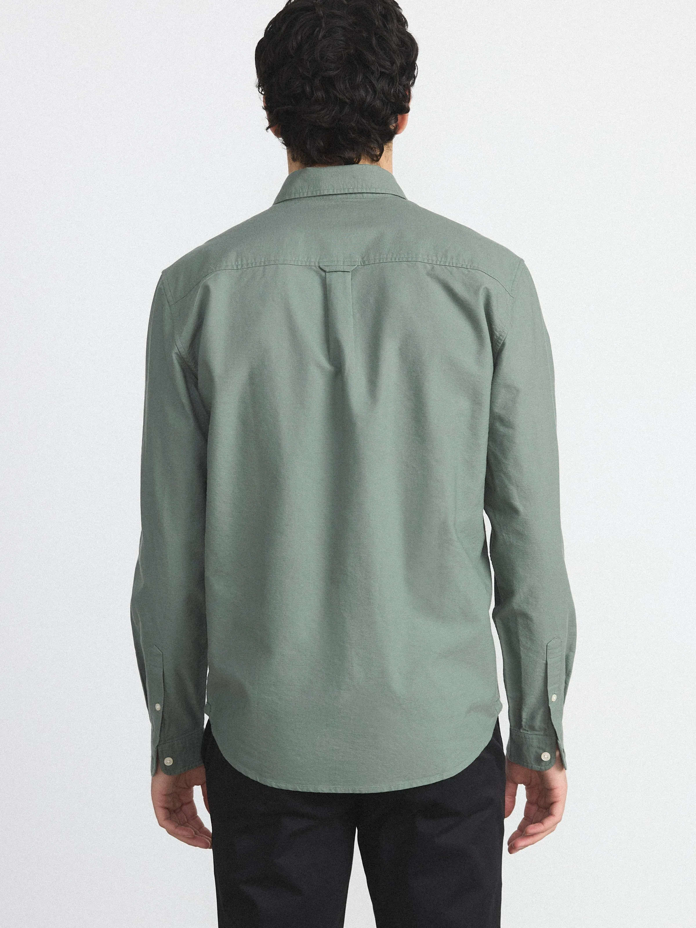 The Jasper Oxford Shirt in Laurel Green sold by Frank & Oak product image thumbnail 4