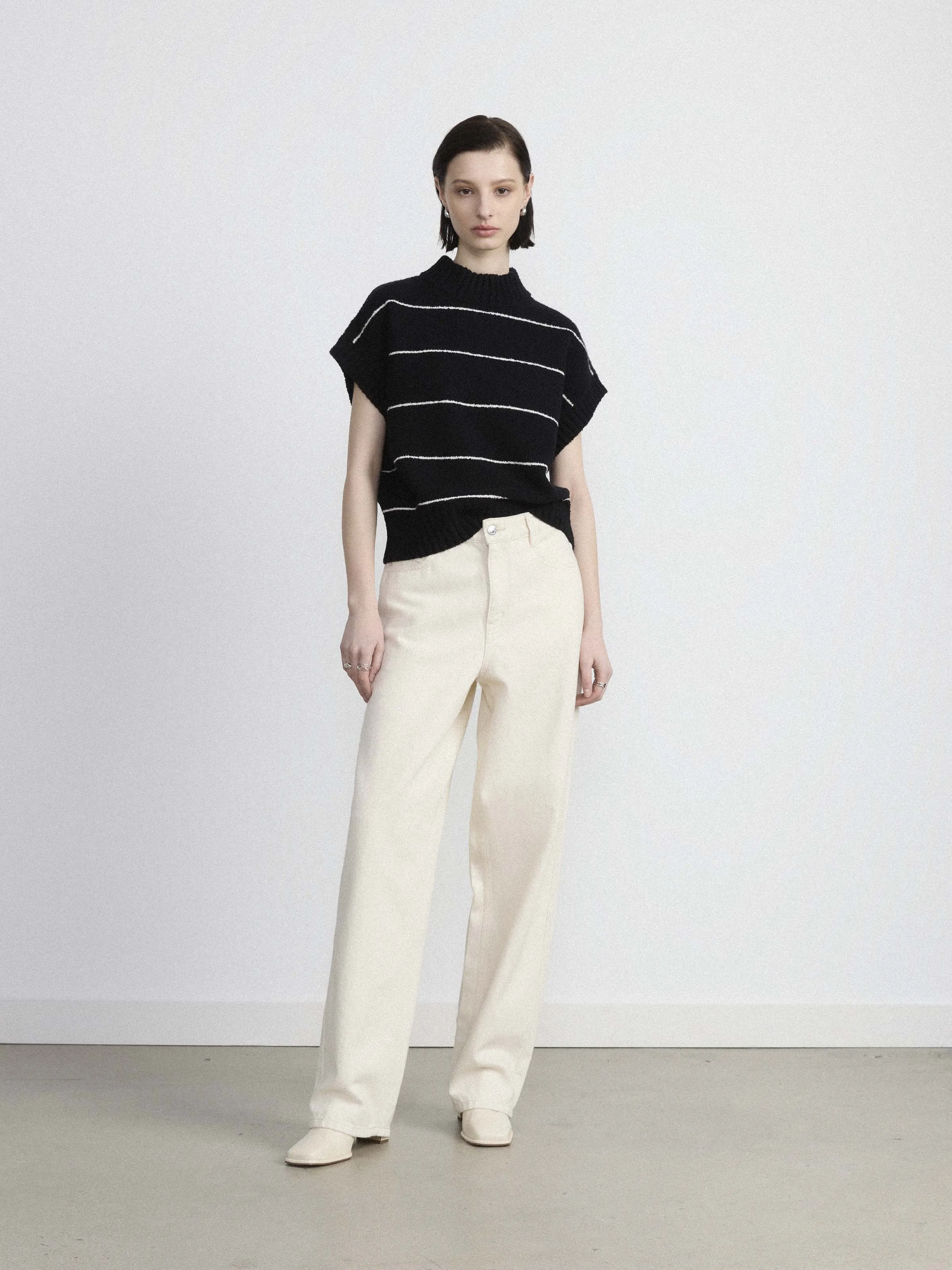 The Seawool® Sweater Vest in Black sold by Frank & Oak product image thumbnail 3