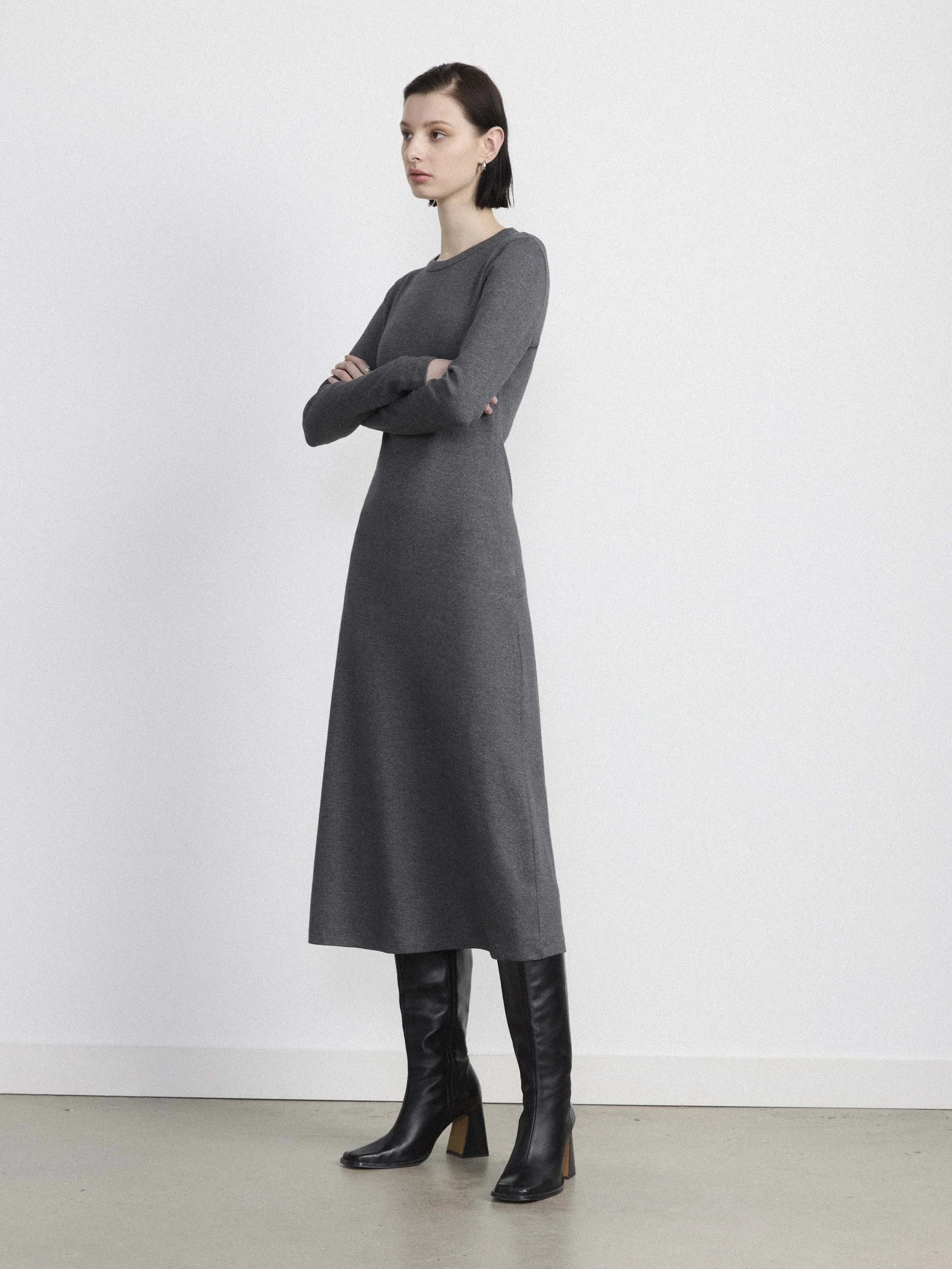The Ribbed Maxi Dress in Cool Grey sold by Frank & Oak product image thumbnail 3