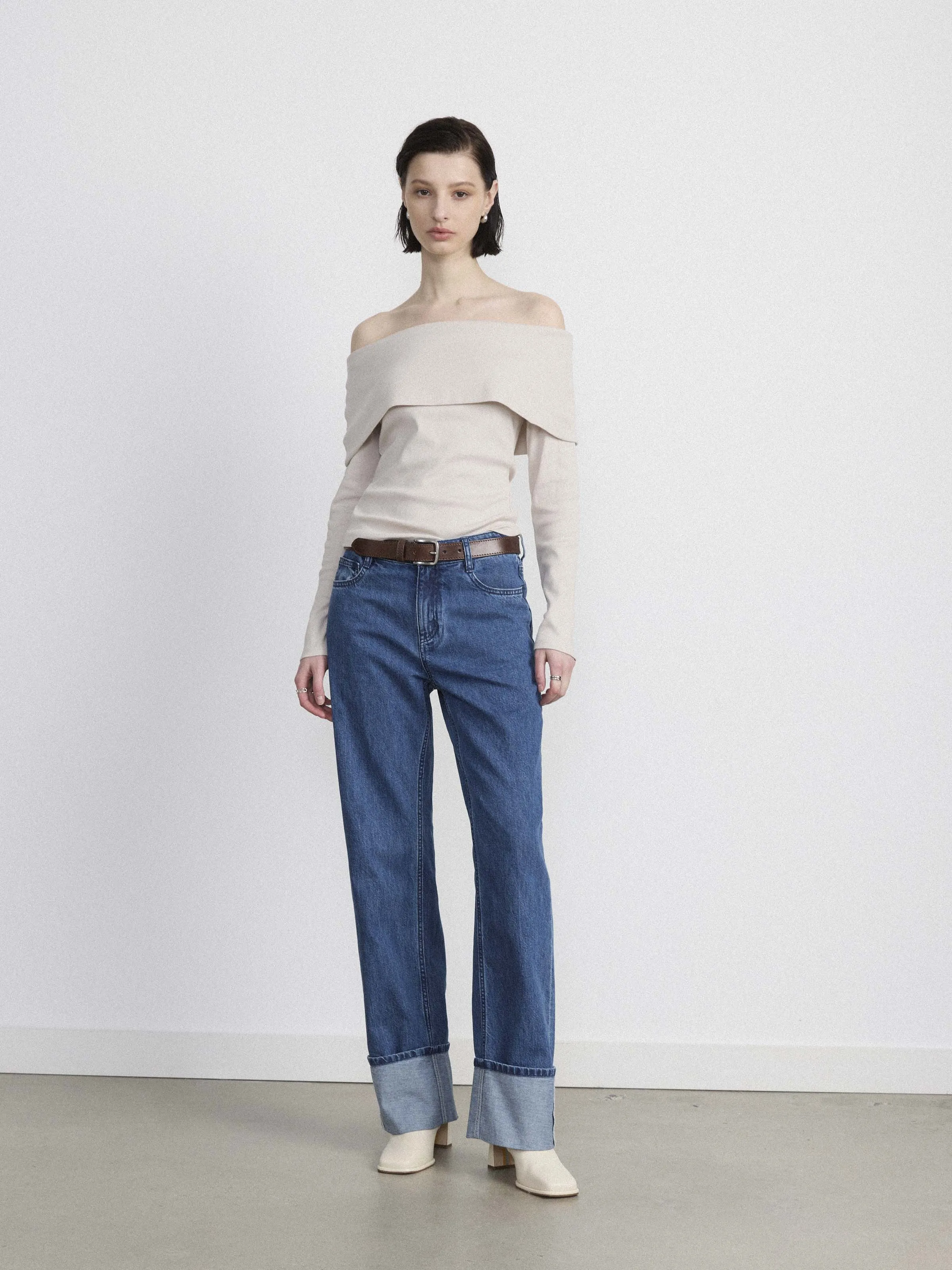 The Off Shoulder Top in Grey sold by Frank & Oak product image thumbnail 4