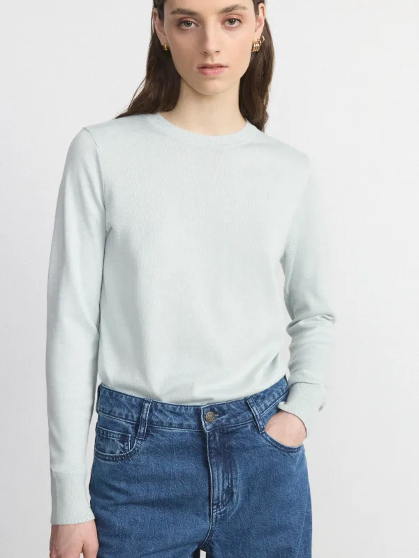 The Crewneck Sweater in Cloud Grey sold by Frank & Oak