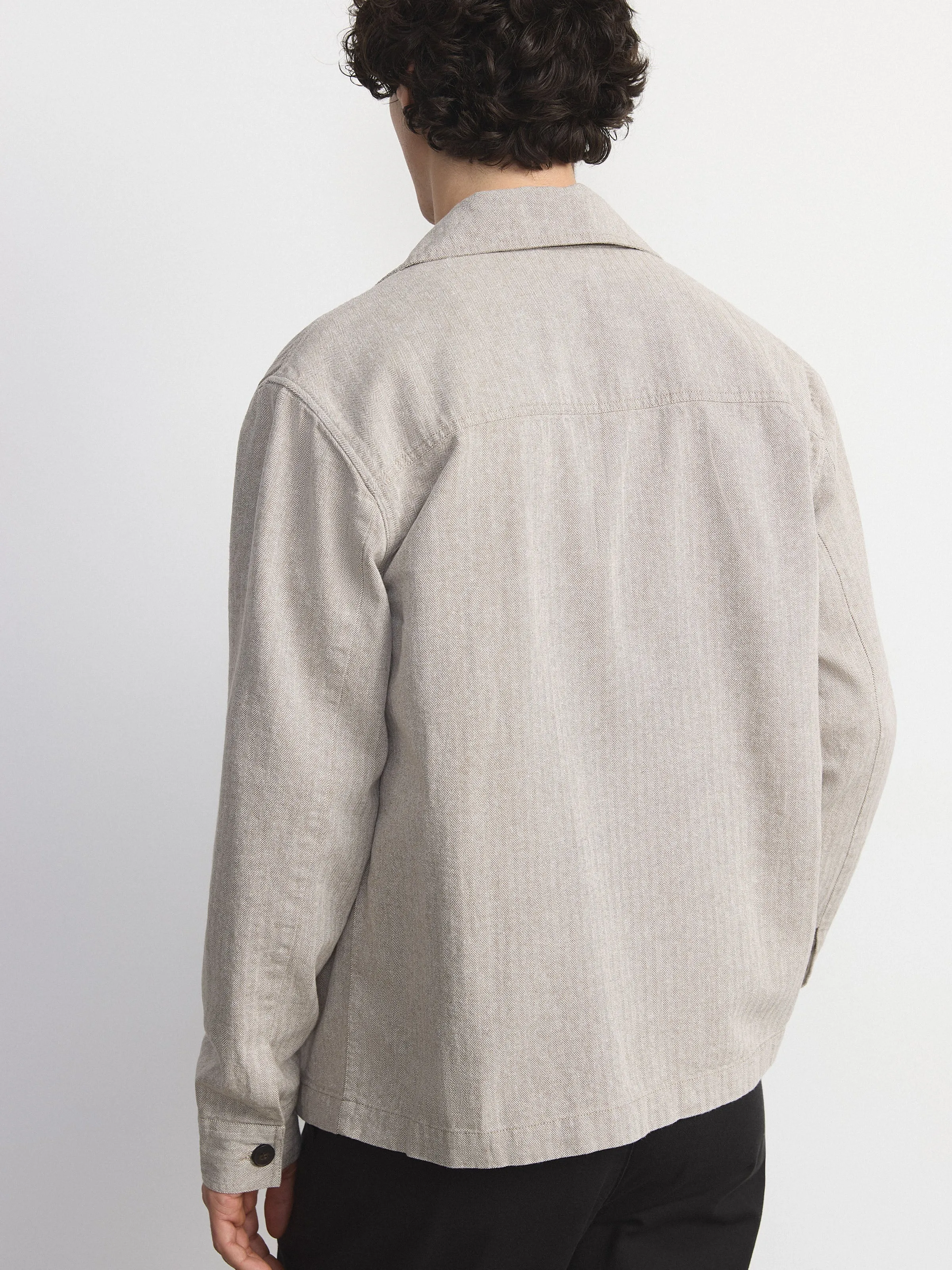 The Linen Notch Collar Overshirt in Light Grey sold by Frank & Oak product image thumbnail 4