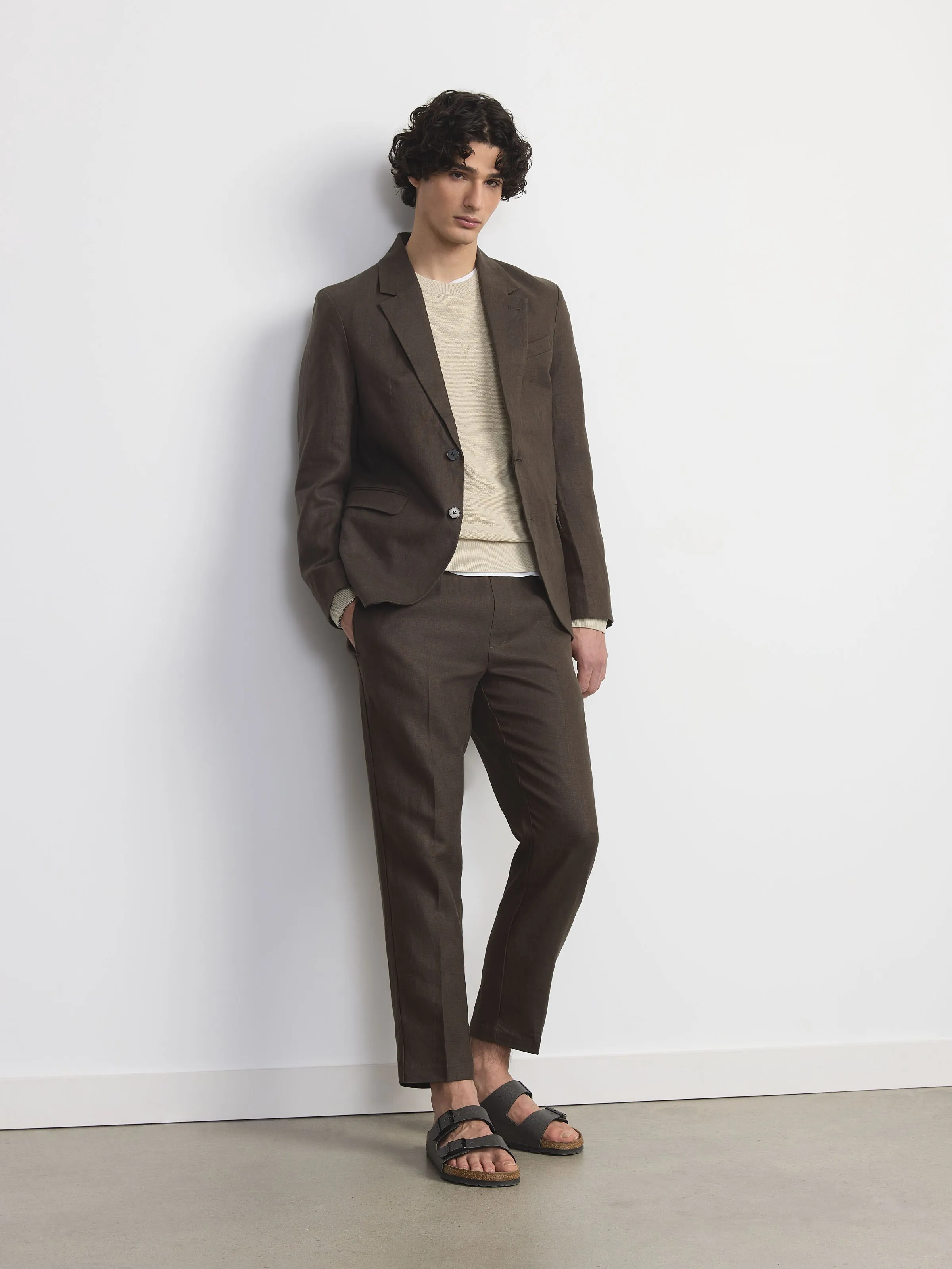 The Classic Linen Blazer in Black Olive sold by Frank & Oak product image thumbnail 2