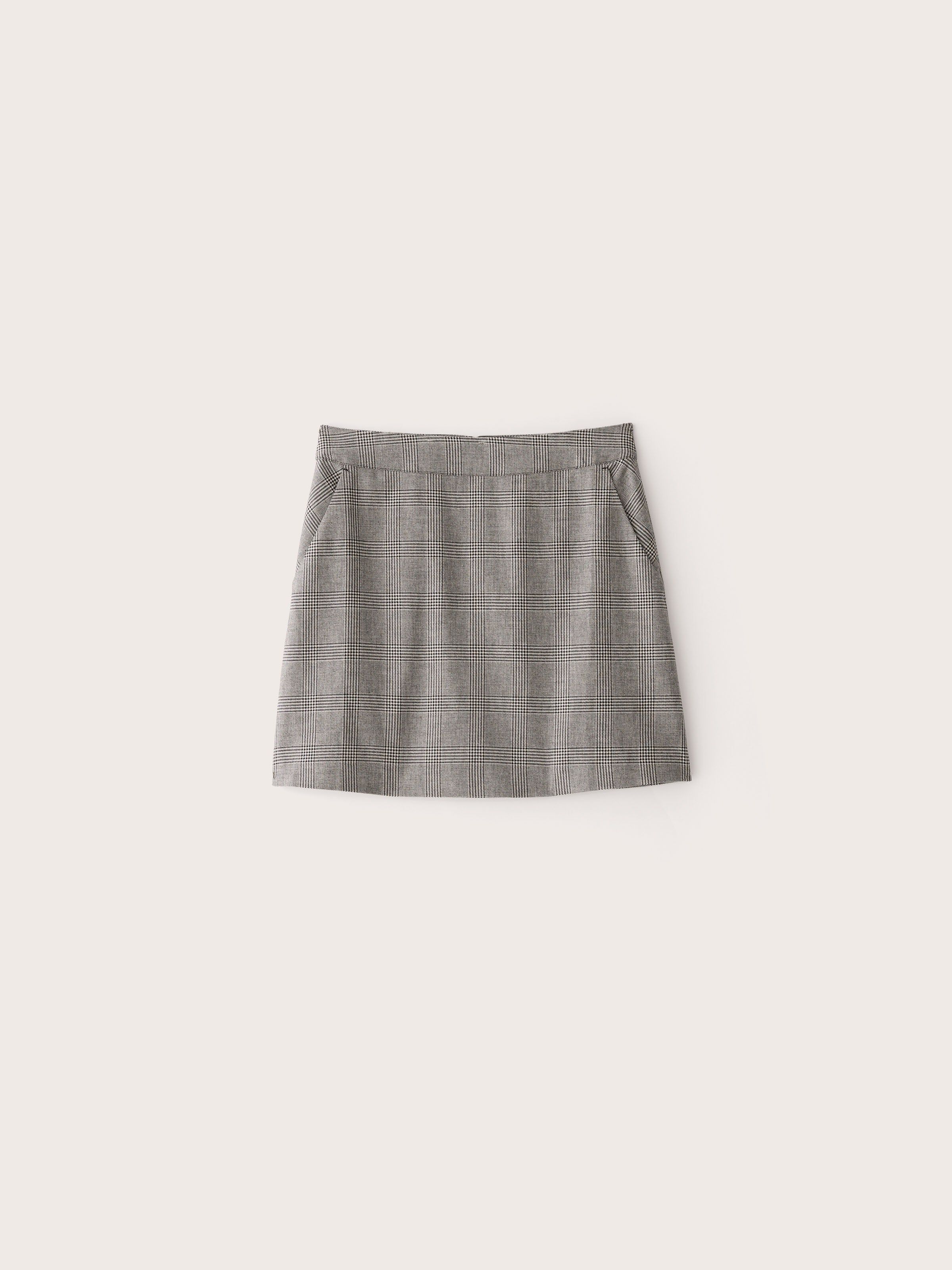 The Plaid Mini Skirt in Black sold by Frank & Oak product image thumbnail 5