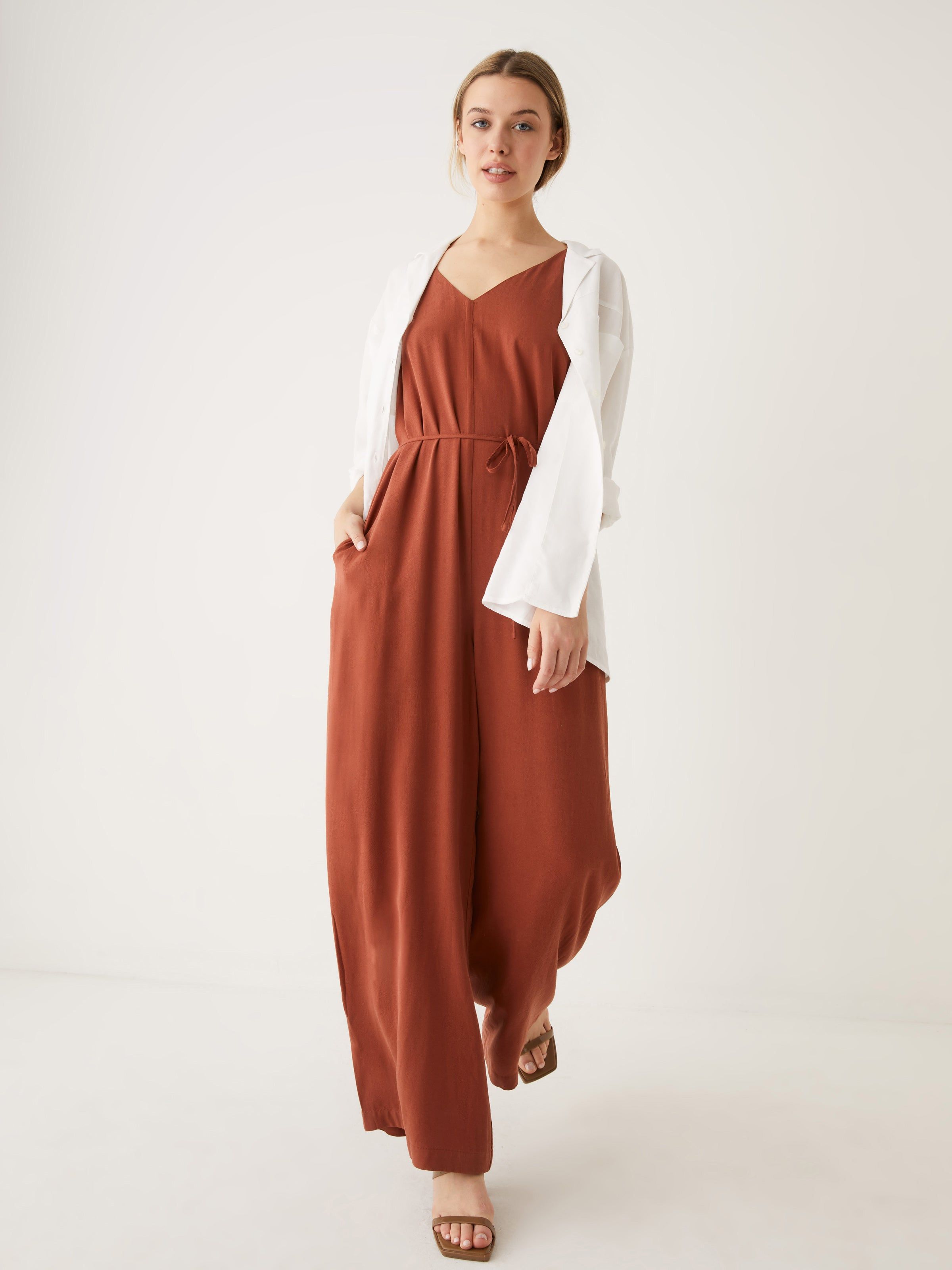 The Wide Leg Jumpsuit in Deep Orange sold by Frank & Oak product image thumbnail 5