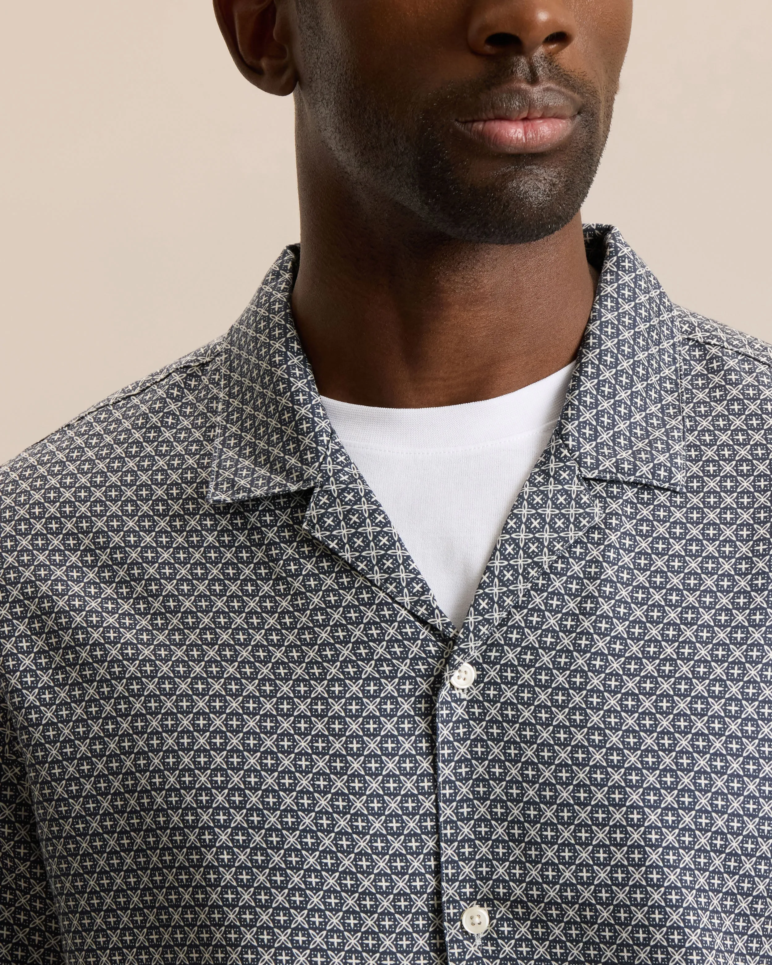 PRINTED TENCEL™ LYOCELL RESORT SHIRT sold by Frank & Oak product image thumbnail 3