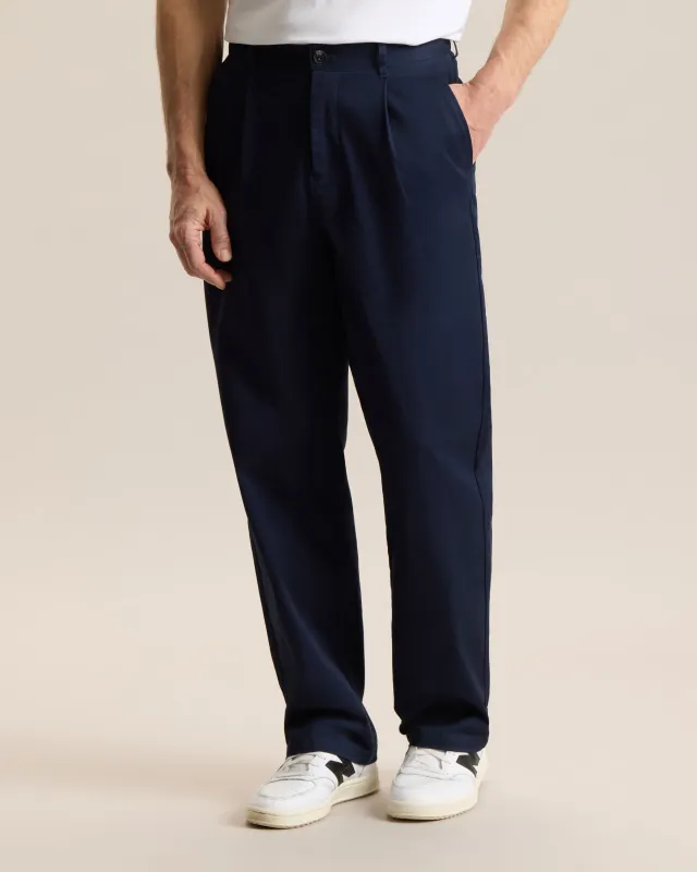 RELAXED PLEATED CHINO PANT made by Frank & Oak