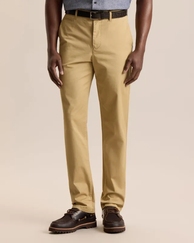 ESSENTIAL SLIM CHINO PANT sold by Frank & Oak