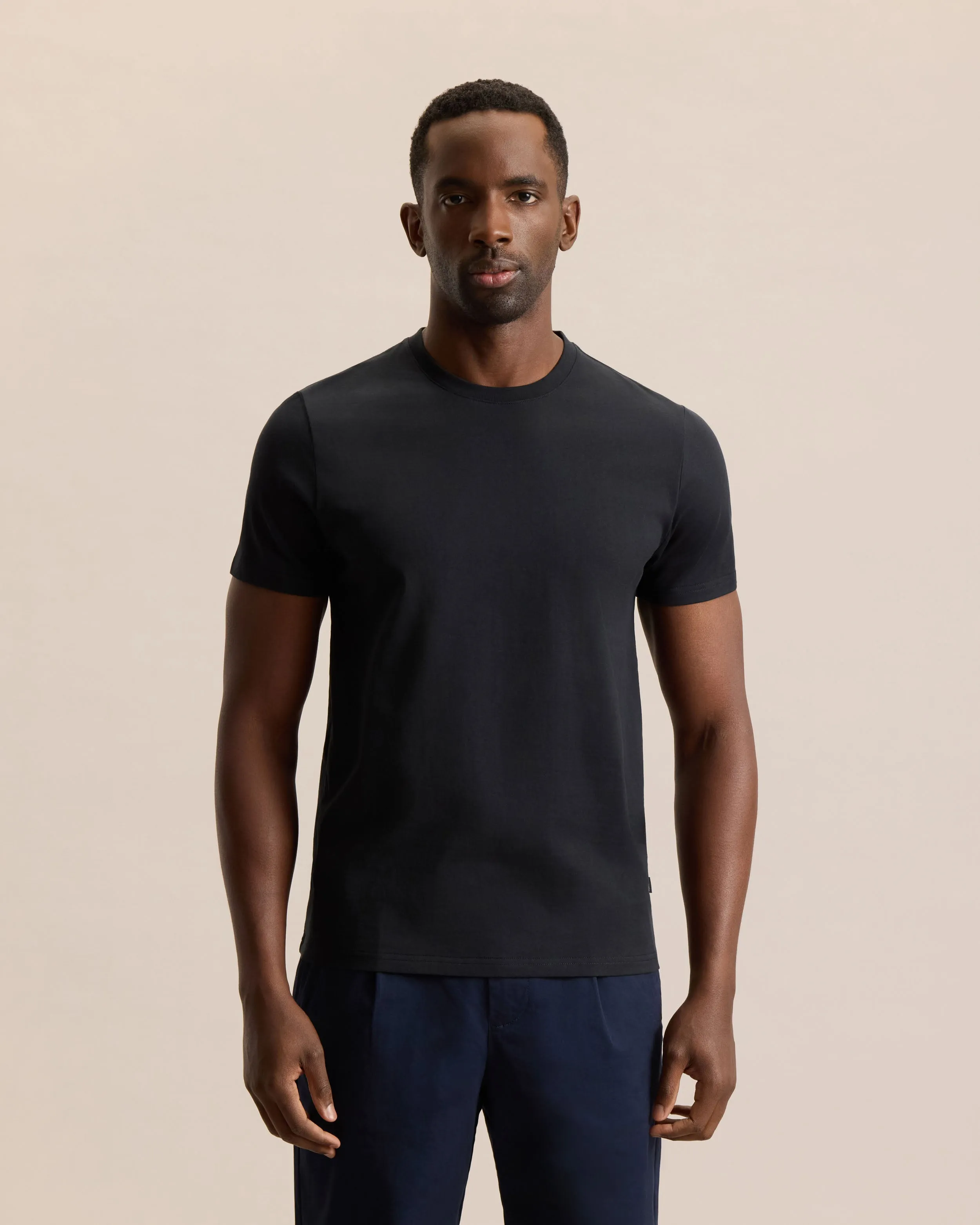 ESSENTIAL SLIM TEE sold by Frank & Oak
