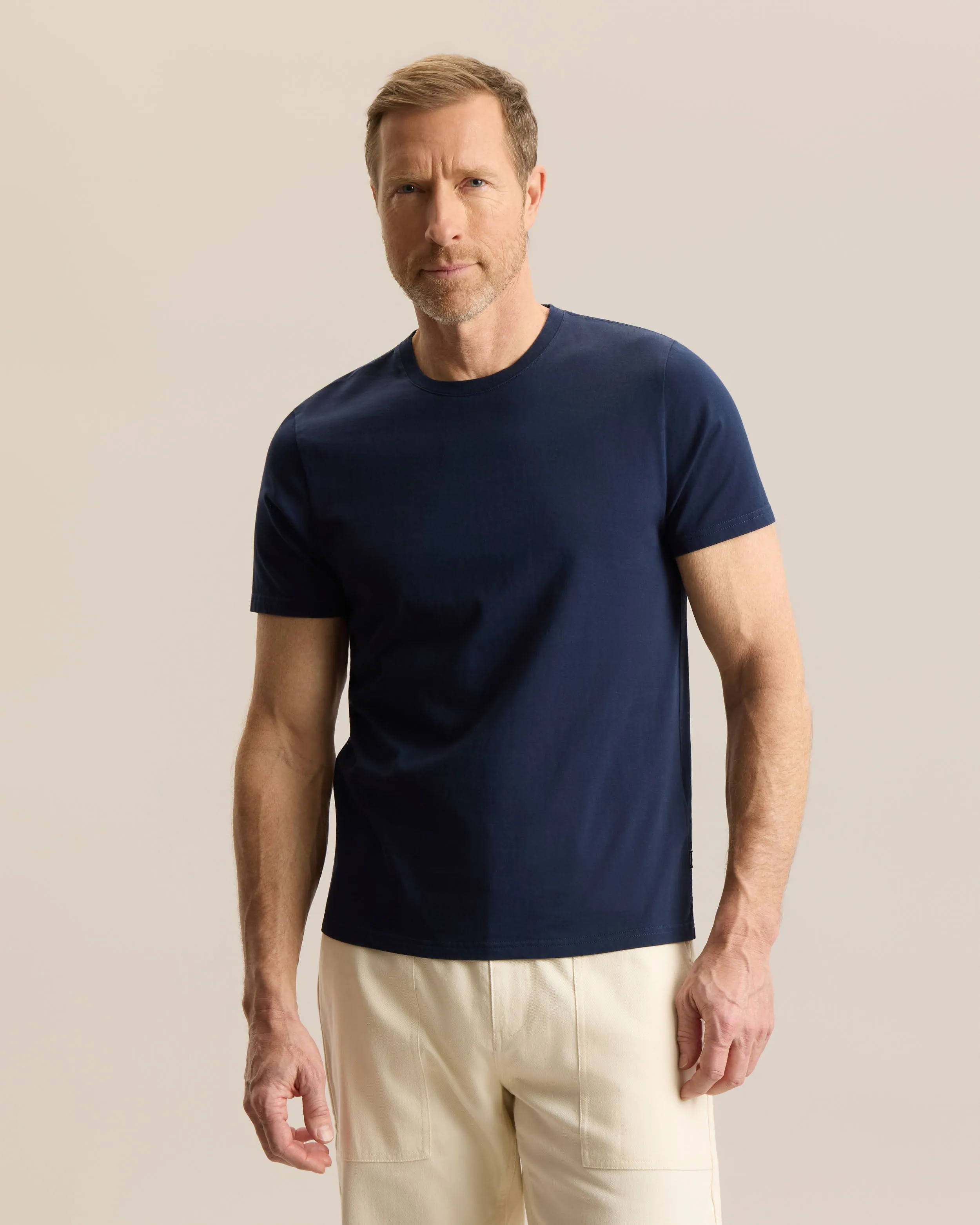 ESSENTIAL SLIM TEE sold by Frank & Oak