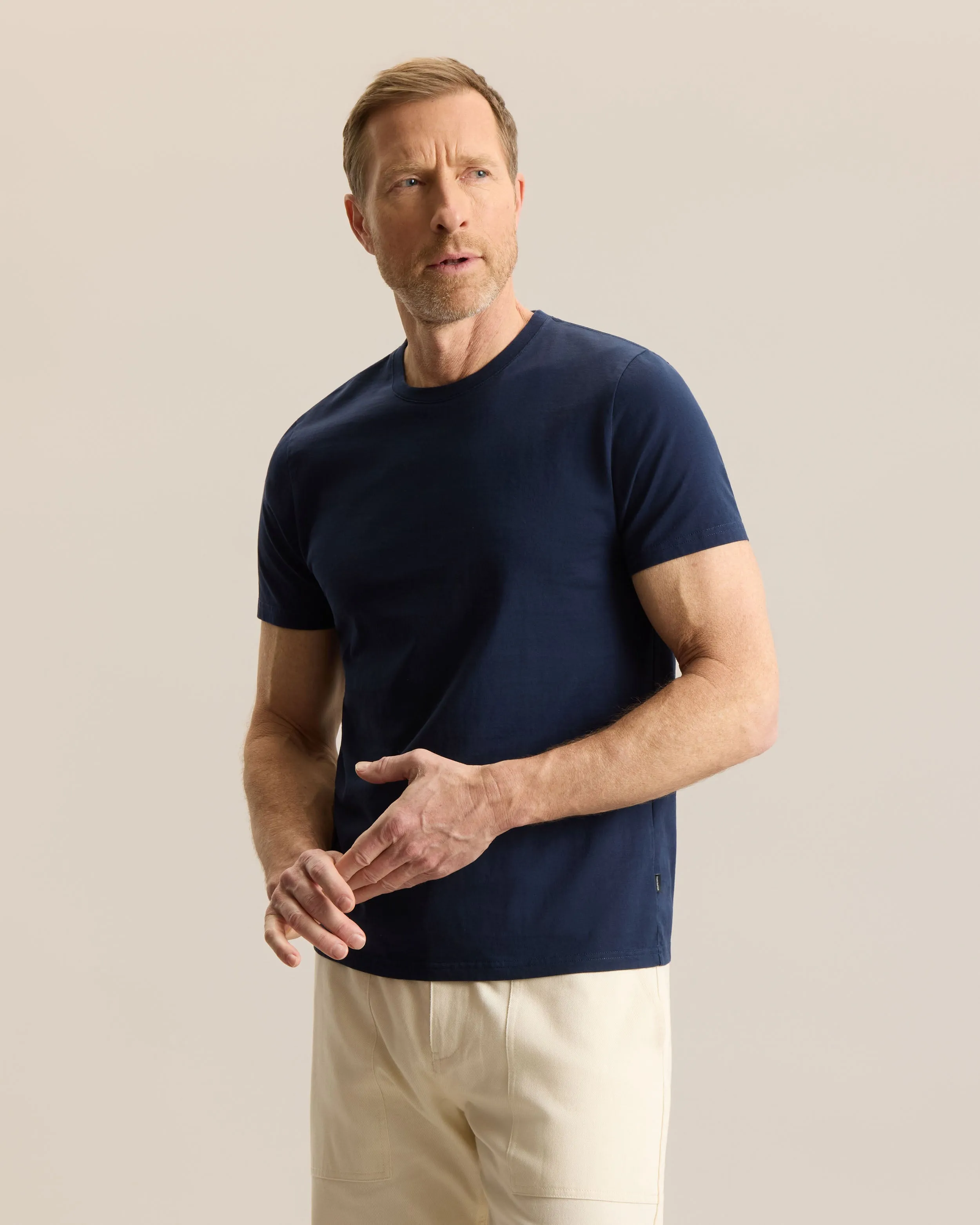 ESSENTIAL SLIM TEE sold by Frank & Oak product image thumbnail 2