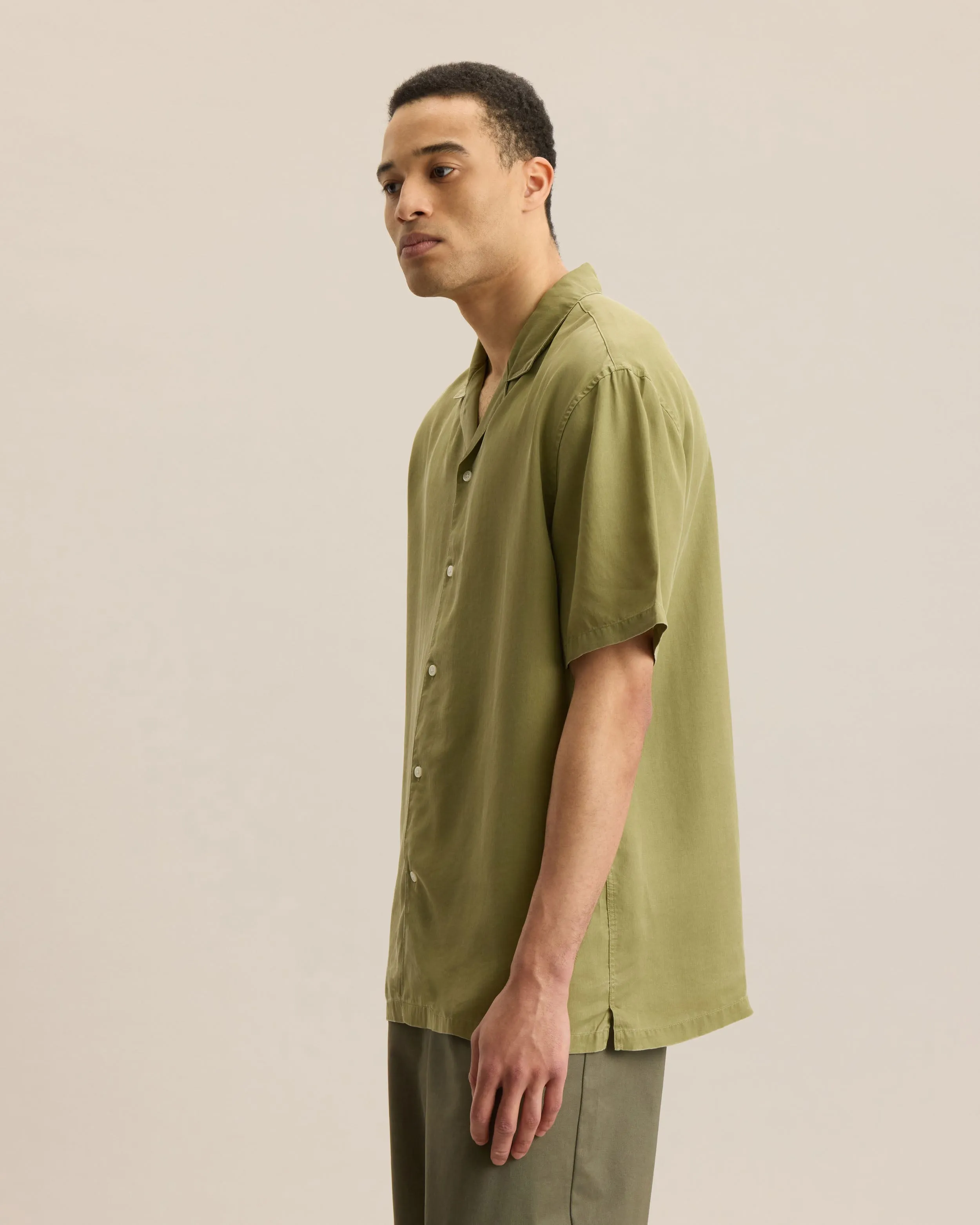 TENCEL™ LYOCELL RESORT SHIRT sold by Frank & Oak product image thumbnail 2