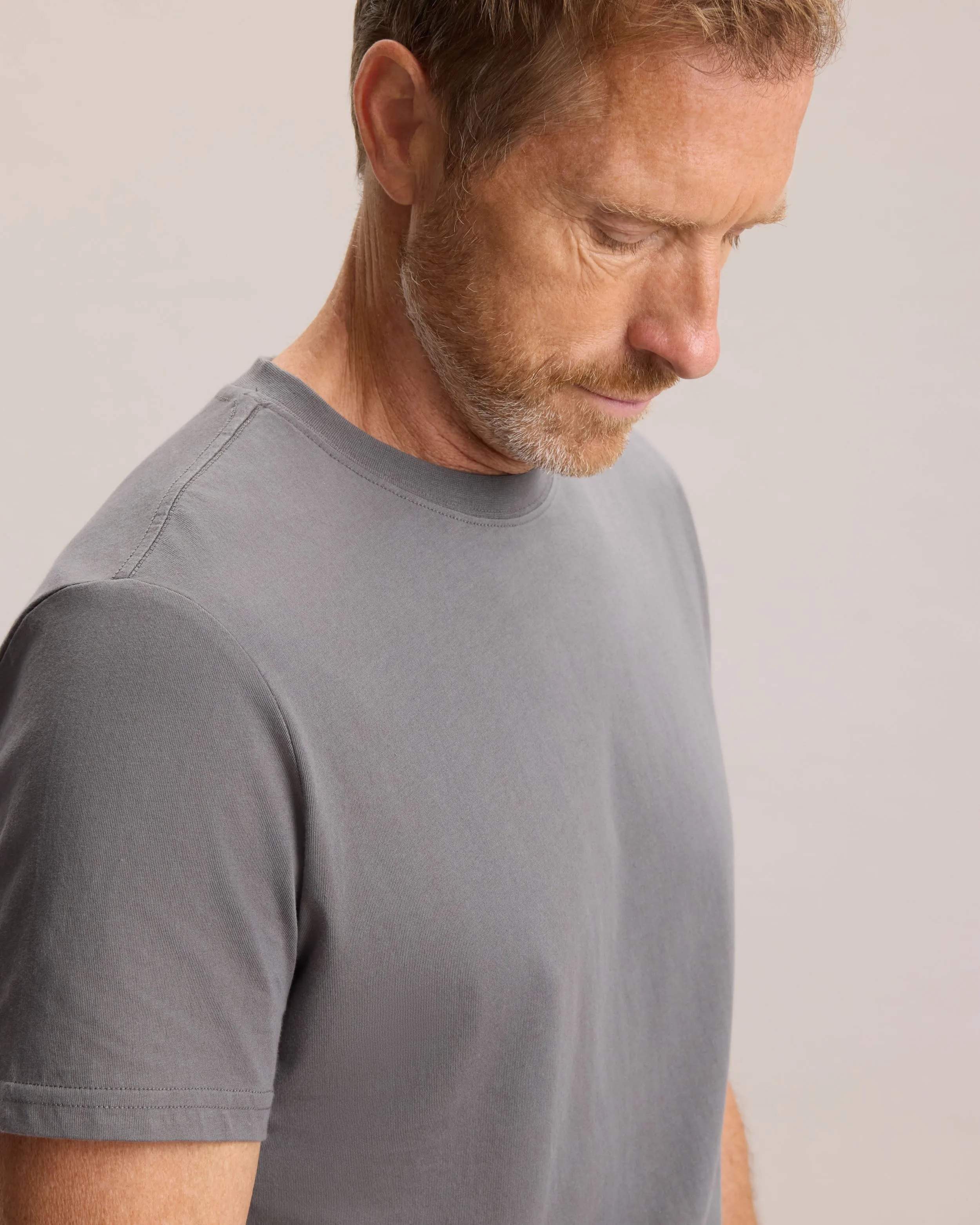 ESSENTIAL SLIM TEE sold by Frank & Oak product image thumbnail 4
