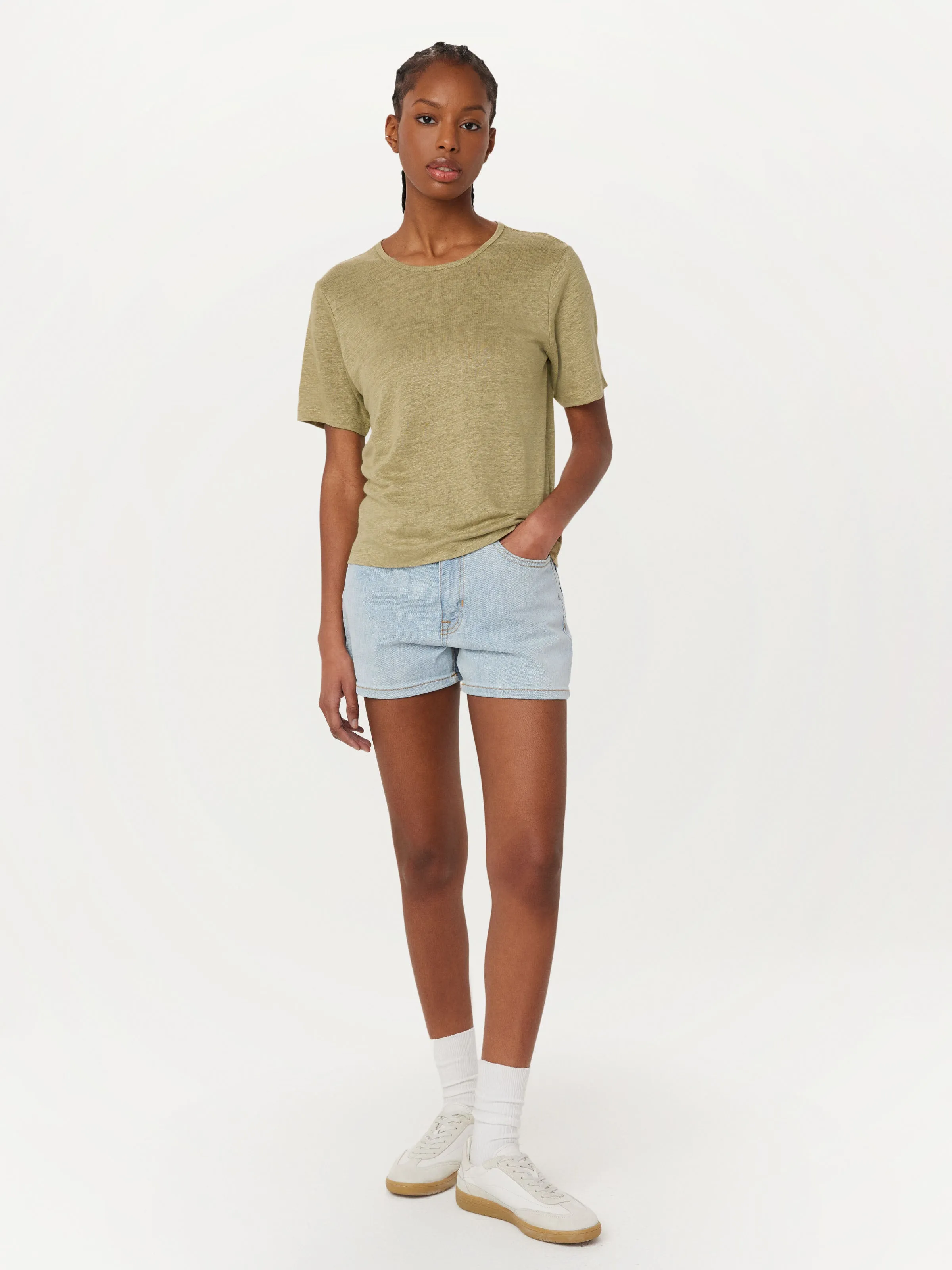 The Fluid Linen T-Shirt in Green Beige sold by Frank & Oak product image thumbnail 2