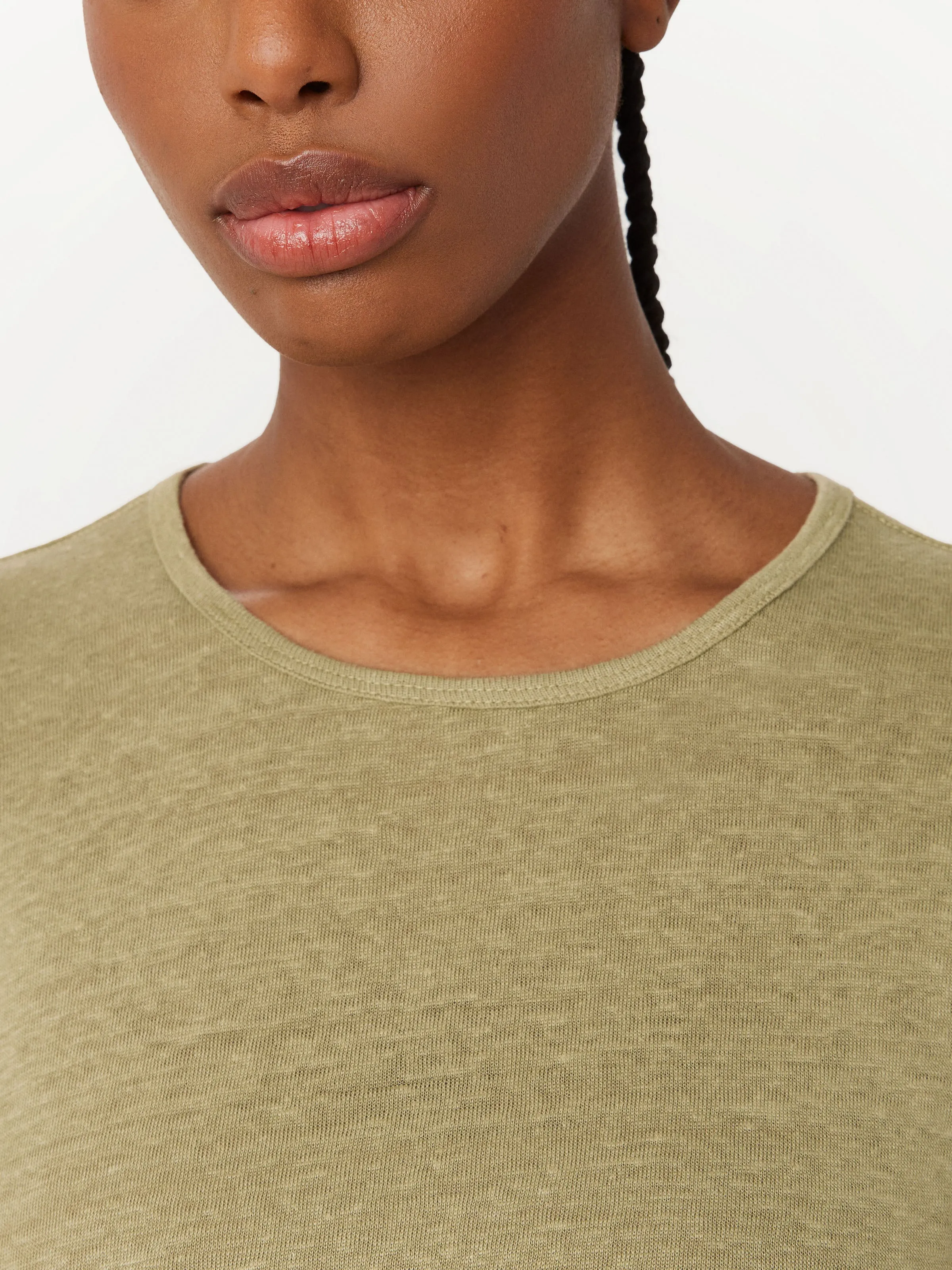 The Fluid Linen T-Shirt in Green Beige sold by Frank & Oak product image thumbnail 5