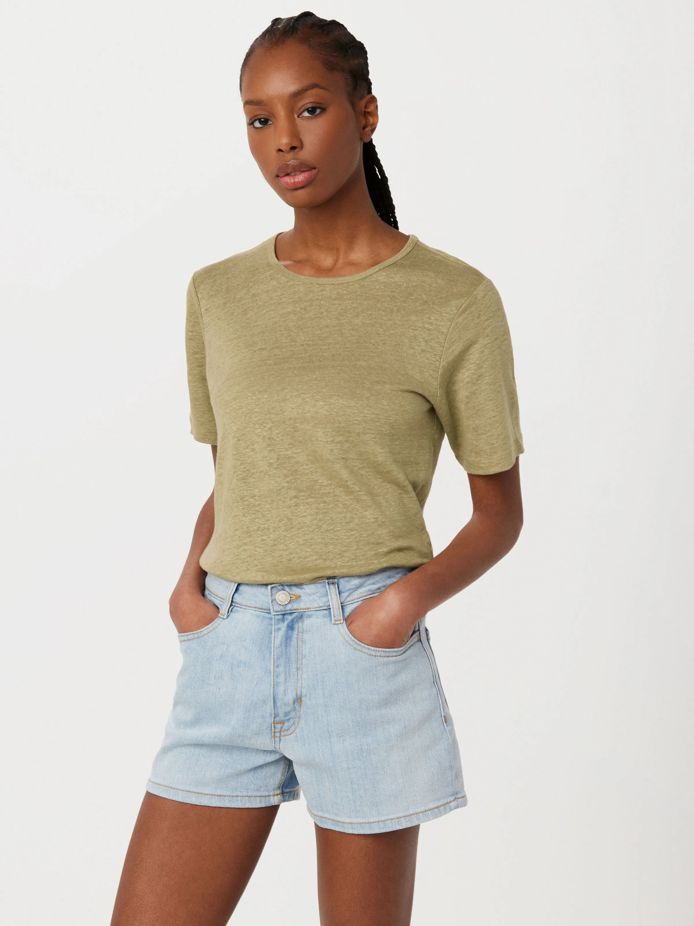 The Fluid Linen T-Shirt in Green Beige sold by Frank & Oak