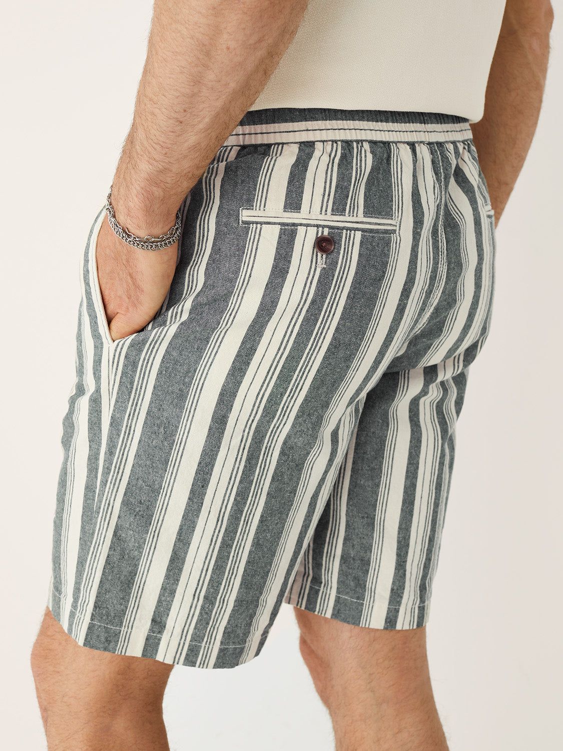 The Striped Linen Pull-On 9in Short in Smoked Green sold by Frank & Oak product image thumbnail 4