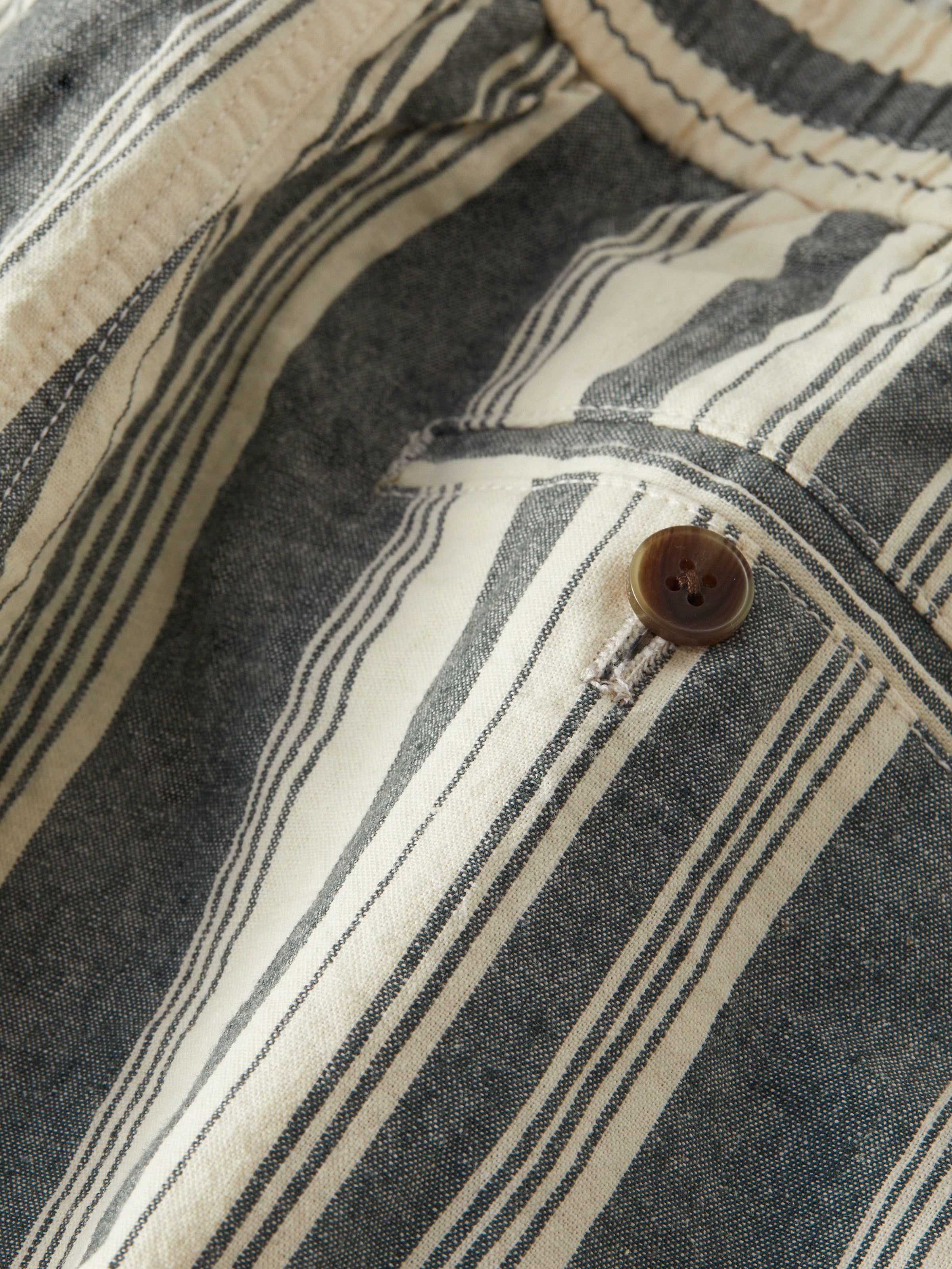 The Striped Linen Pull-On 9in Short in Smoked Green sold by Frank & Oak product image thumbnail 6