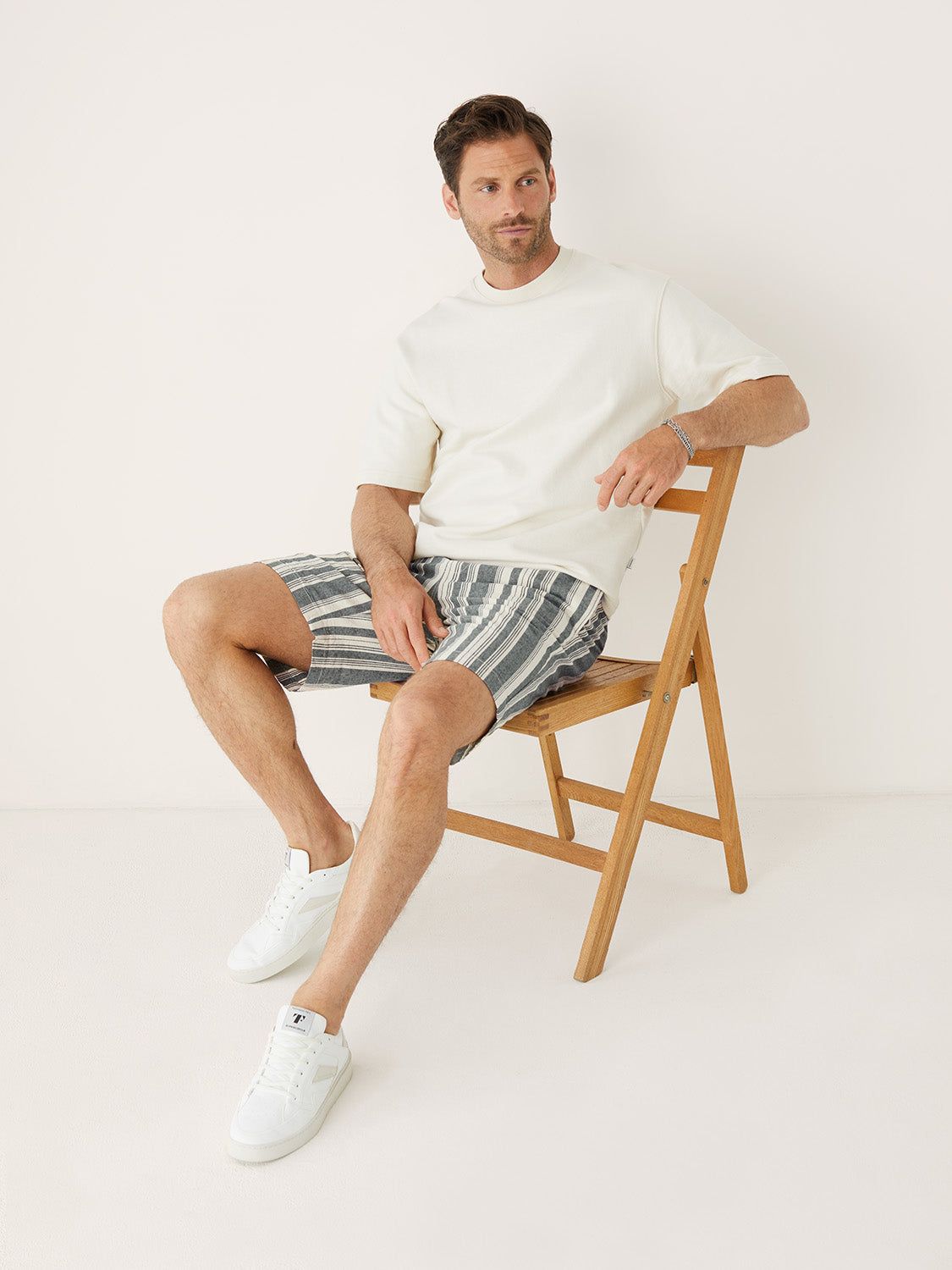 The Striped Linen Pull-On 9in Short in Smoked Green sold by Frank & Oak product image thumbnail 2