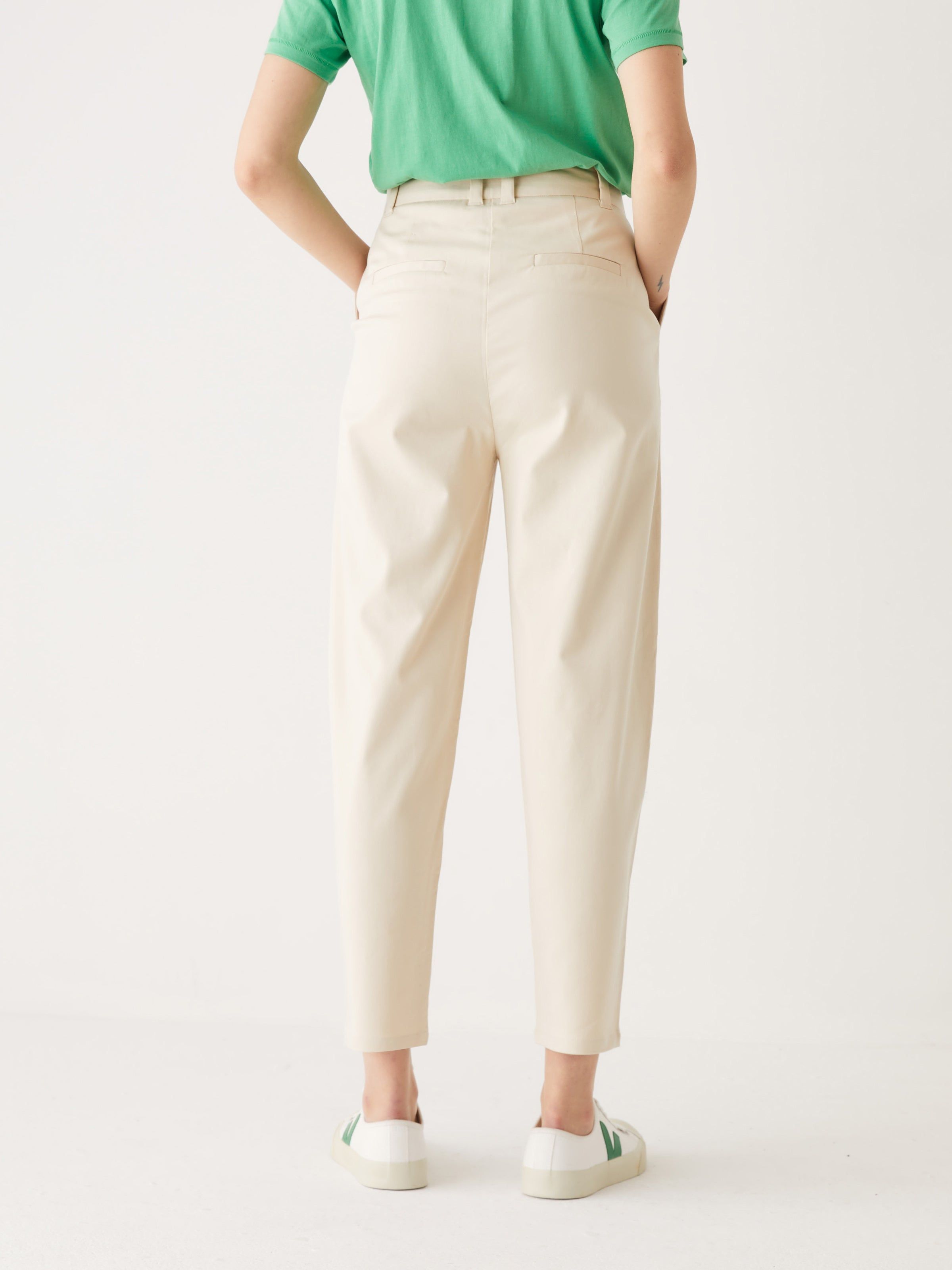 The Amelia Balloon Fit Pant in Beige sold by Frank & Oak product image thumbnail 3