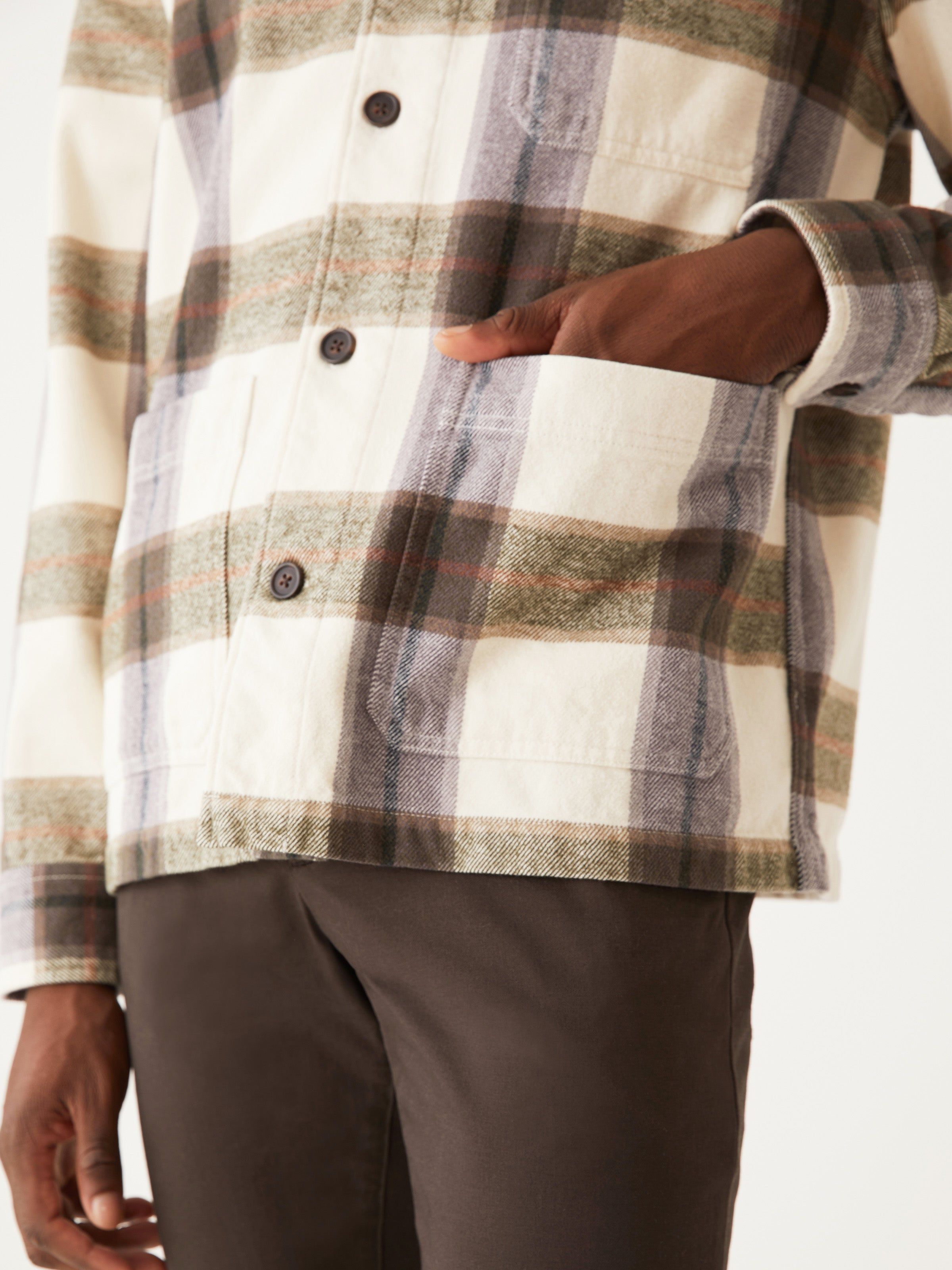 The Kapok Worker Overshirt in White Cream sold by Frank & Oak product image thumbnail 3