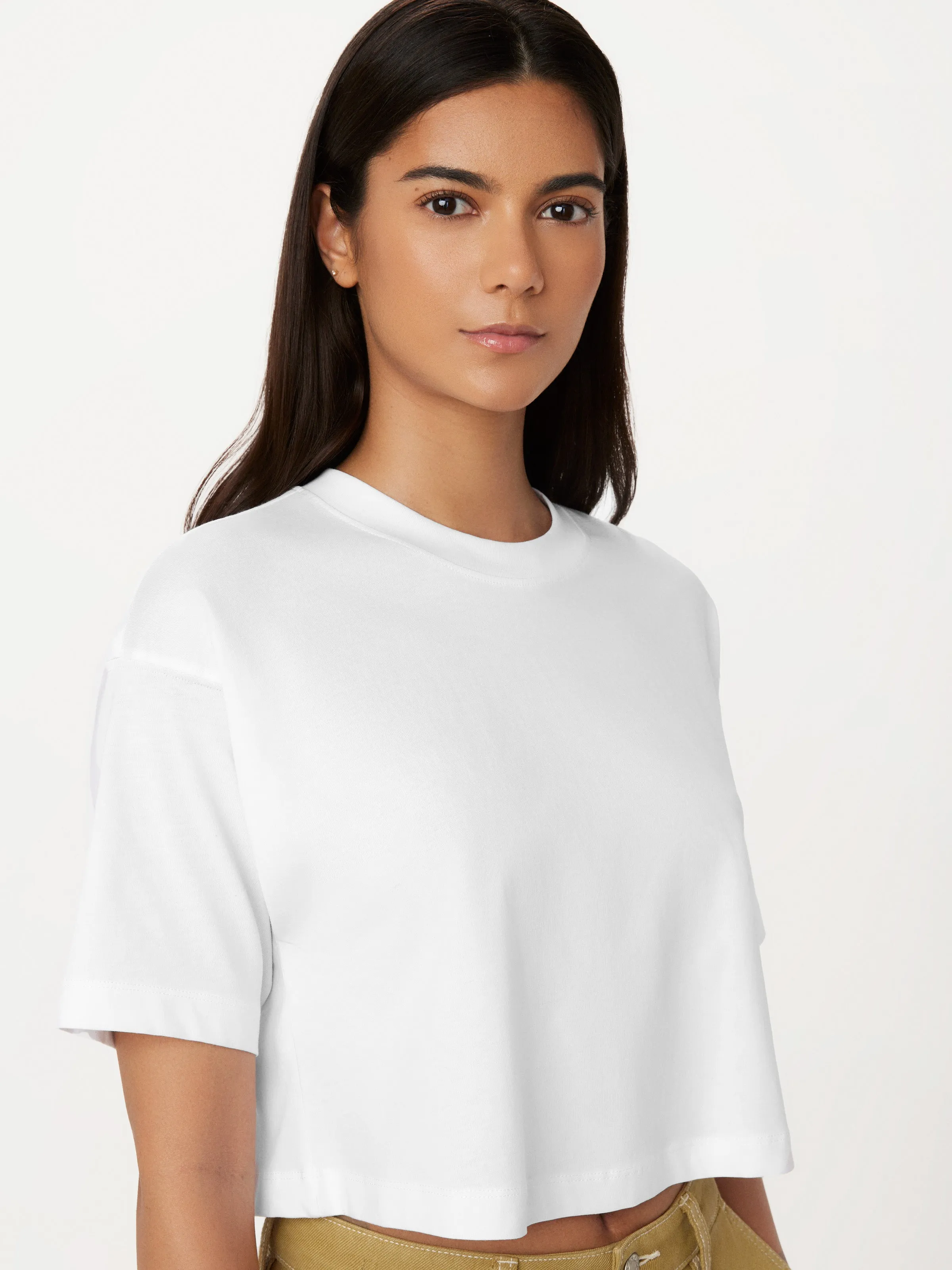 The Cropped Boxy T-Shirt in Bright White sold by Frank & Oak product image thumbnail 2