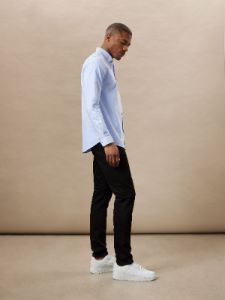 The Jasper Oxford Shirt in Light Blue sold by Frank & Oak