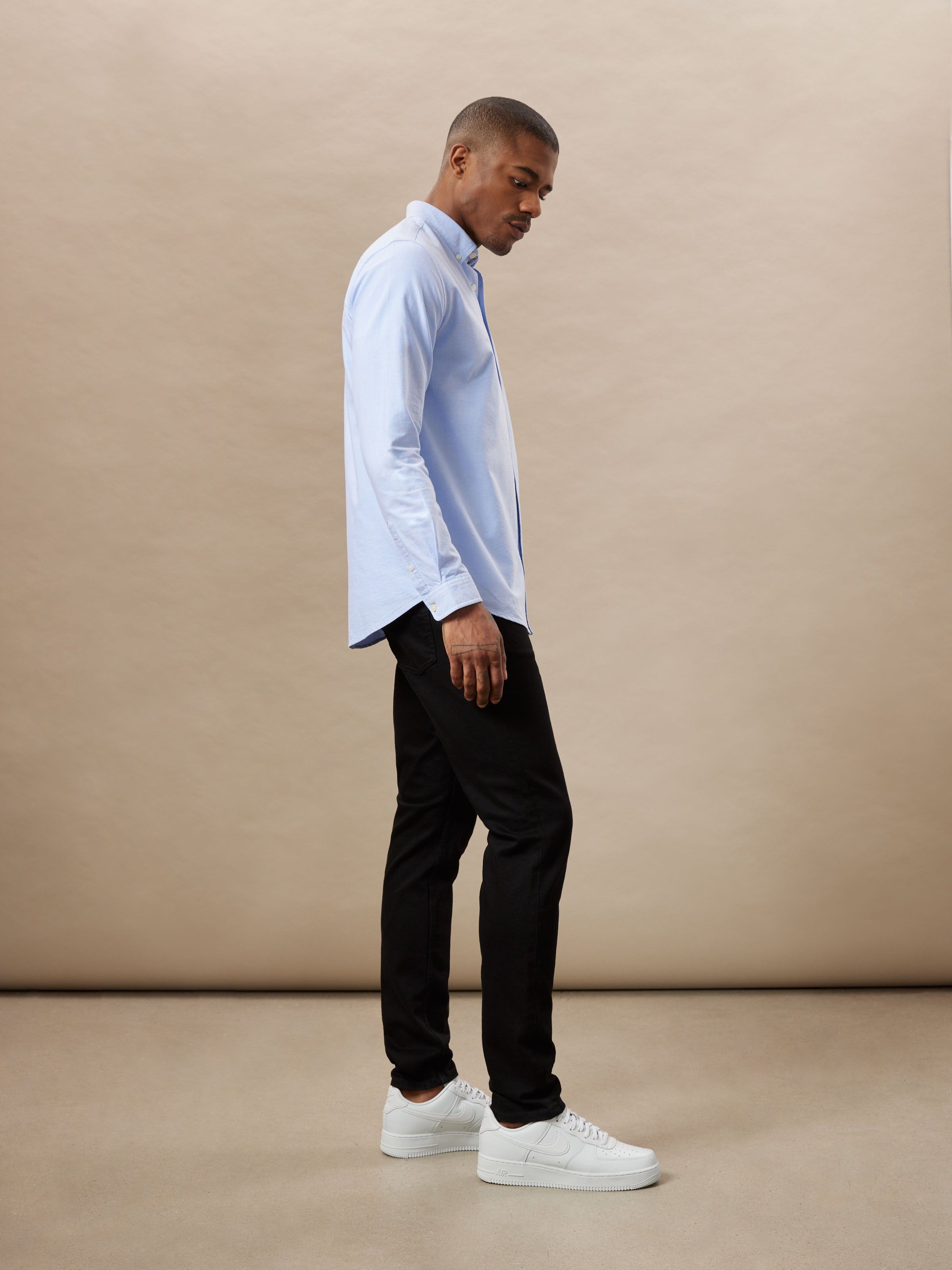 The Jasper Oxford Shirt in Light Blue sold by Frank & Oak product image thumbnail 3