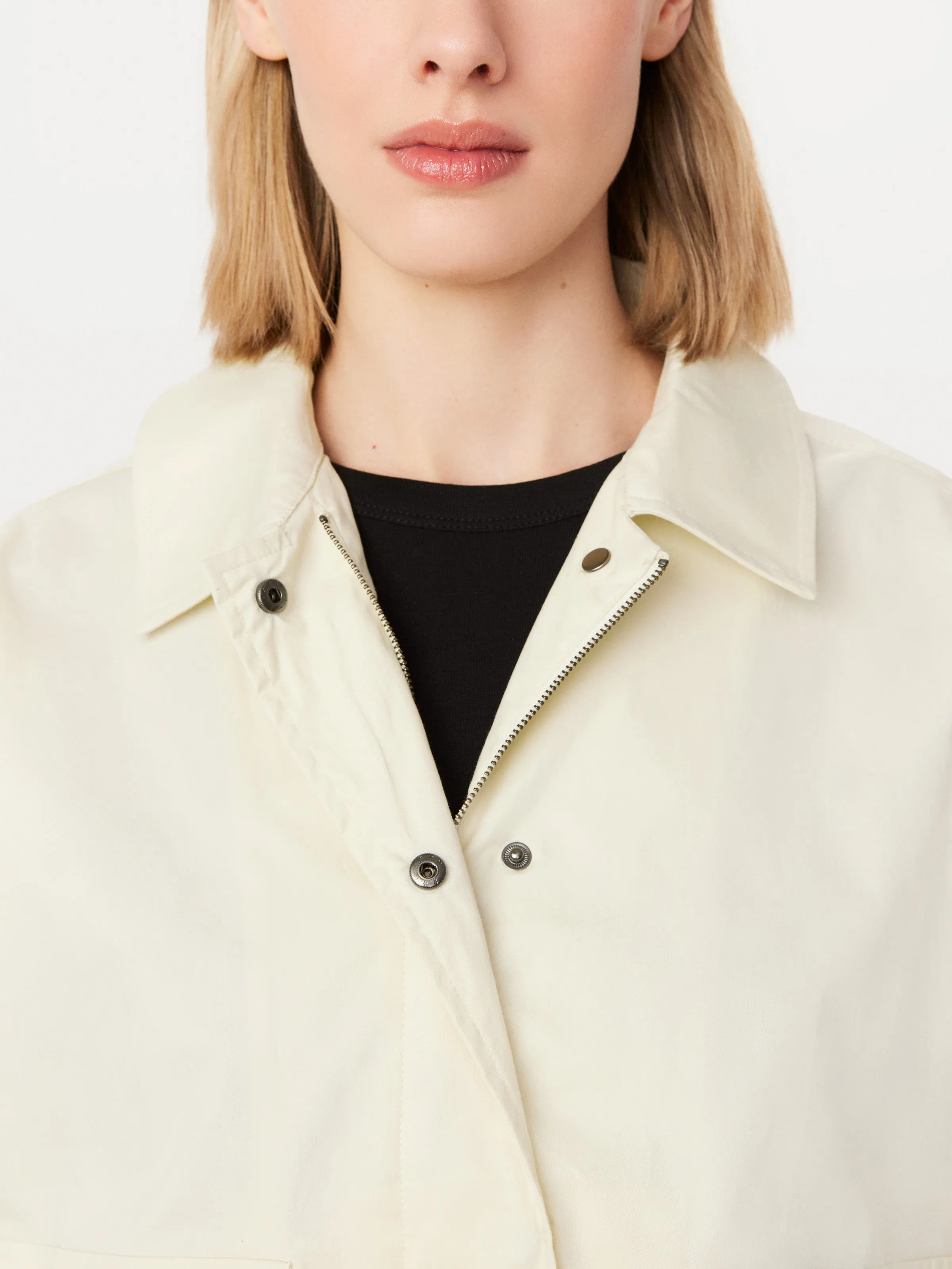 The Parachute Comfort Jacket in Fog sold by Frank & Oak product image thumbnail 5